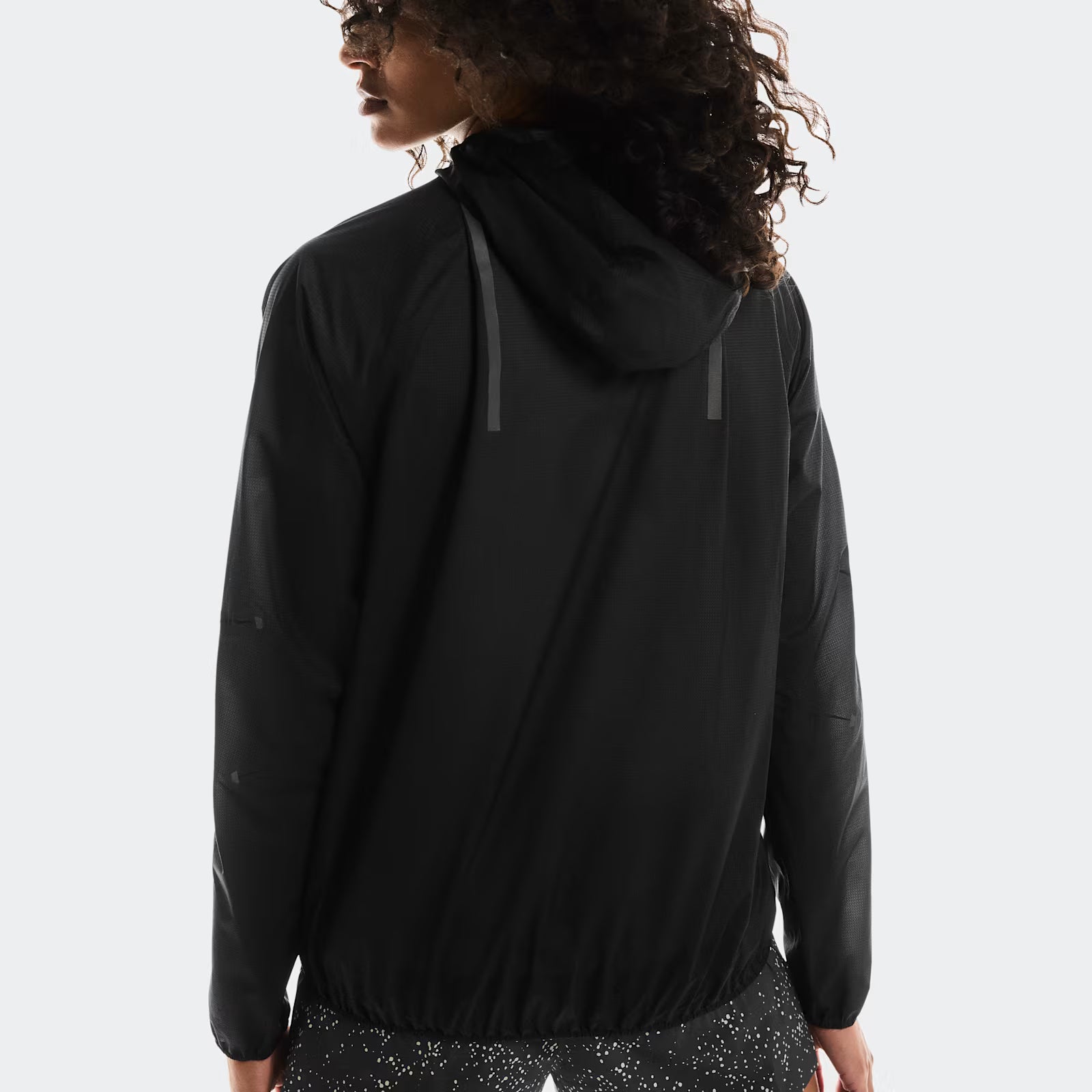 On Ultra Jacket Black (Women'S)