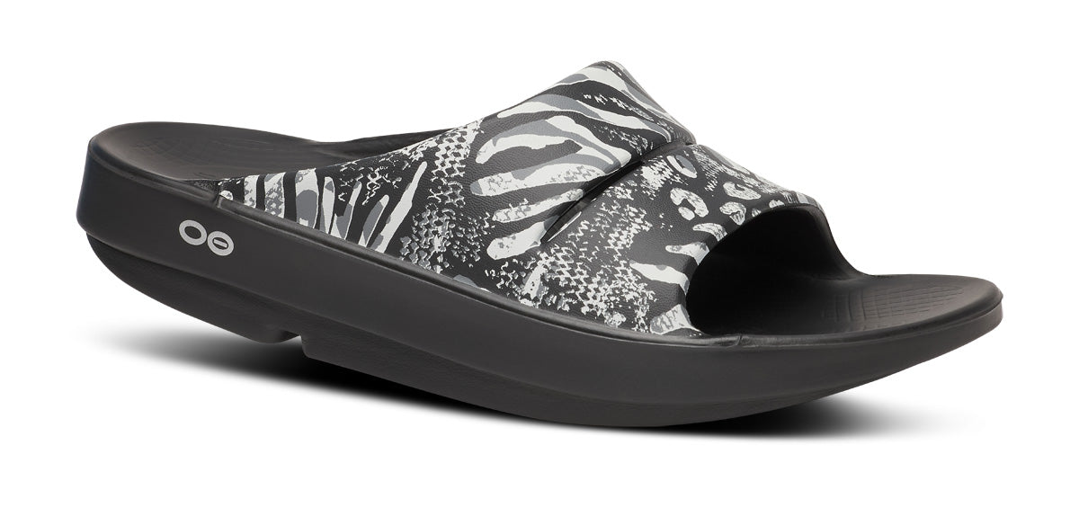 Oofos Women's Limited Slide Combo Camo