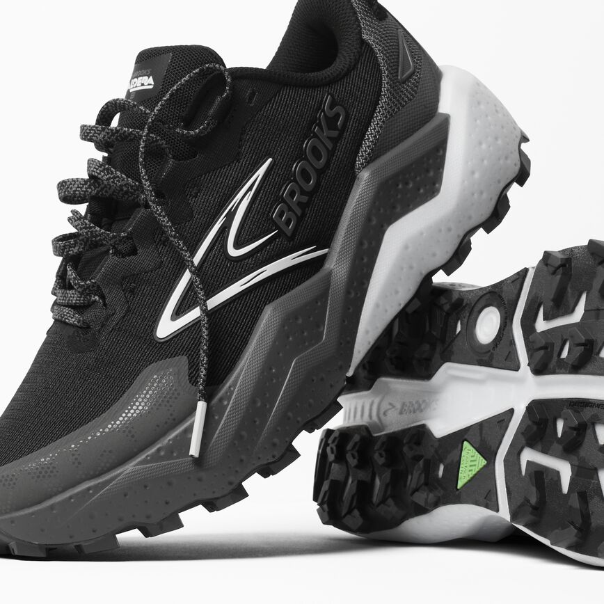 Brooks Caldera 8 Black/Blackened Pearl/White