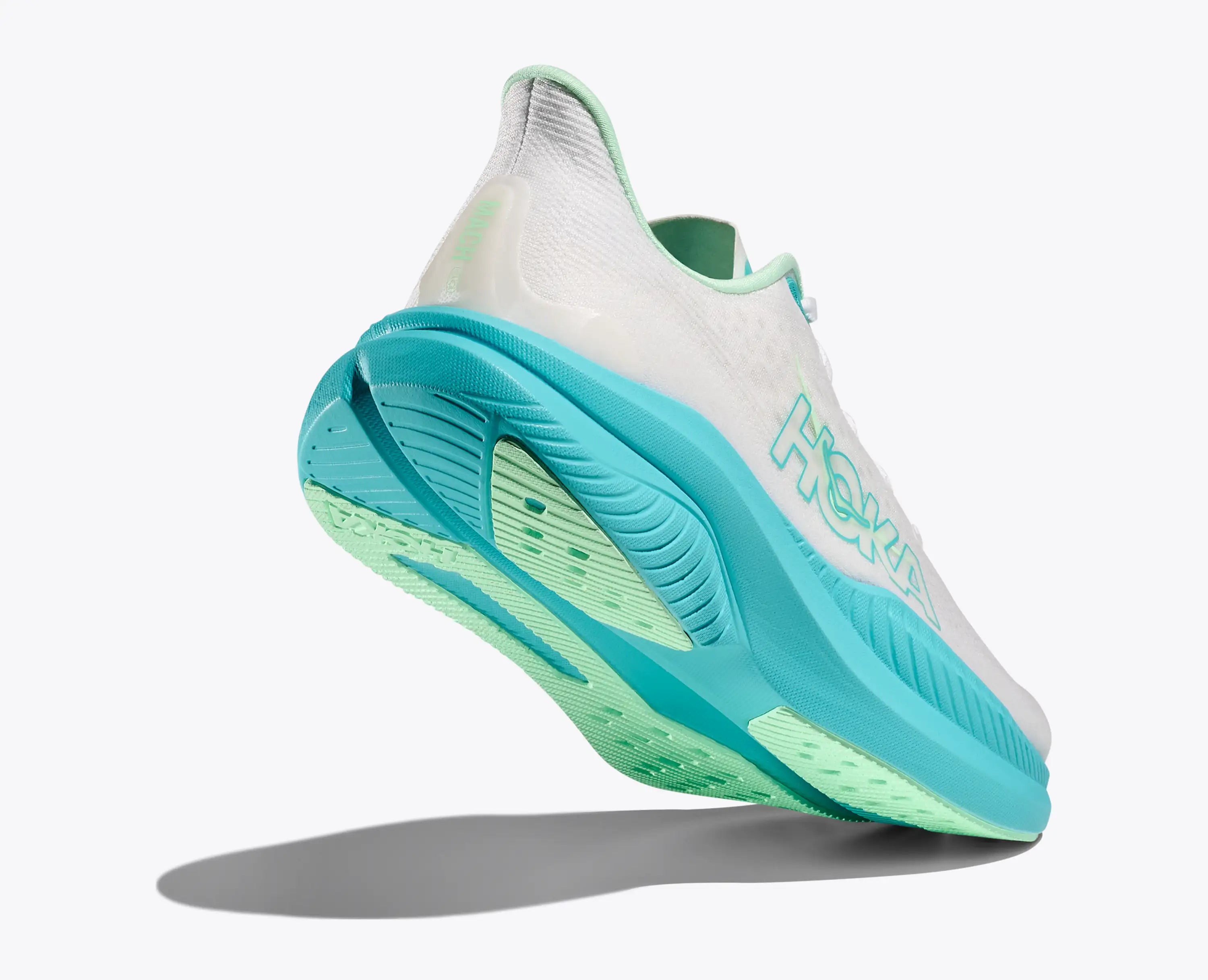 Hoka Women'S Mach 6 White Cielo Blue