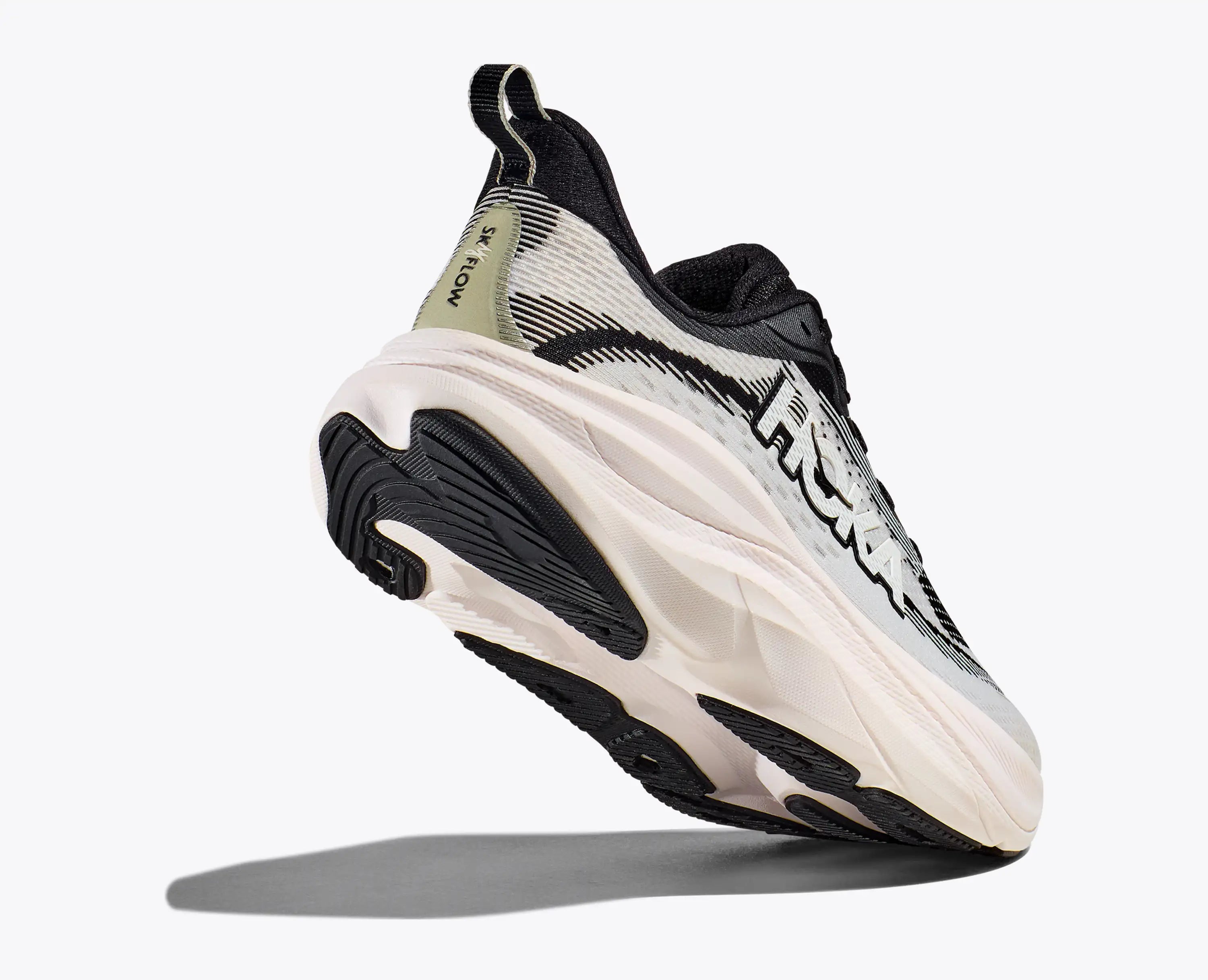 Hoka Women'S Skyflow Black White