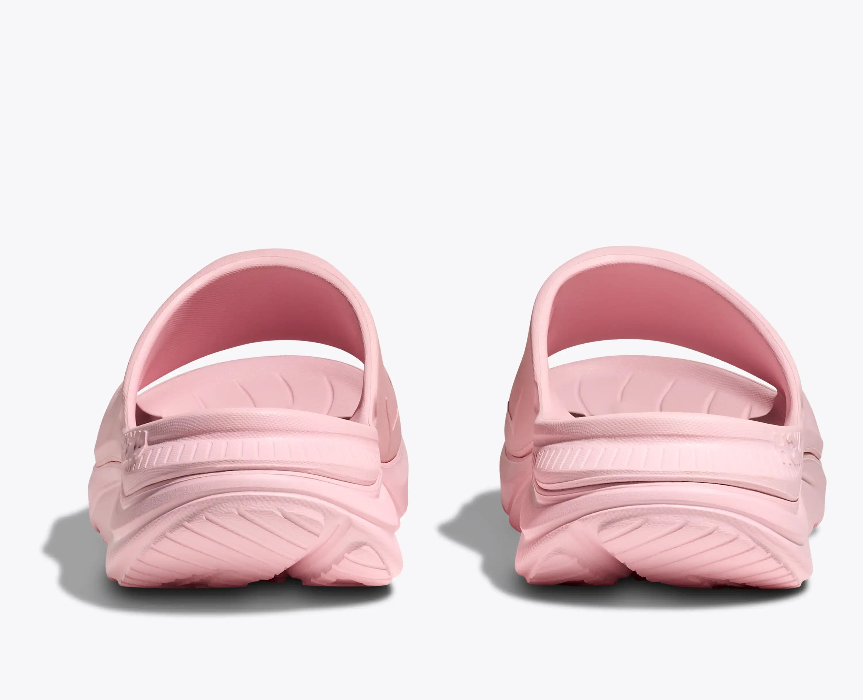 Hoka Ora Athletic Slide Carnation Black