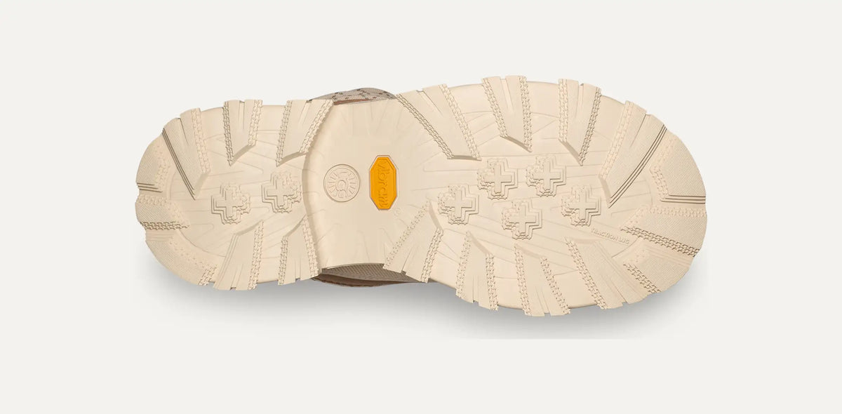 Ugg Metropeak Sand