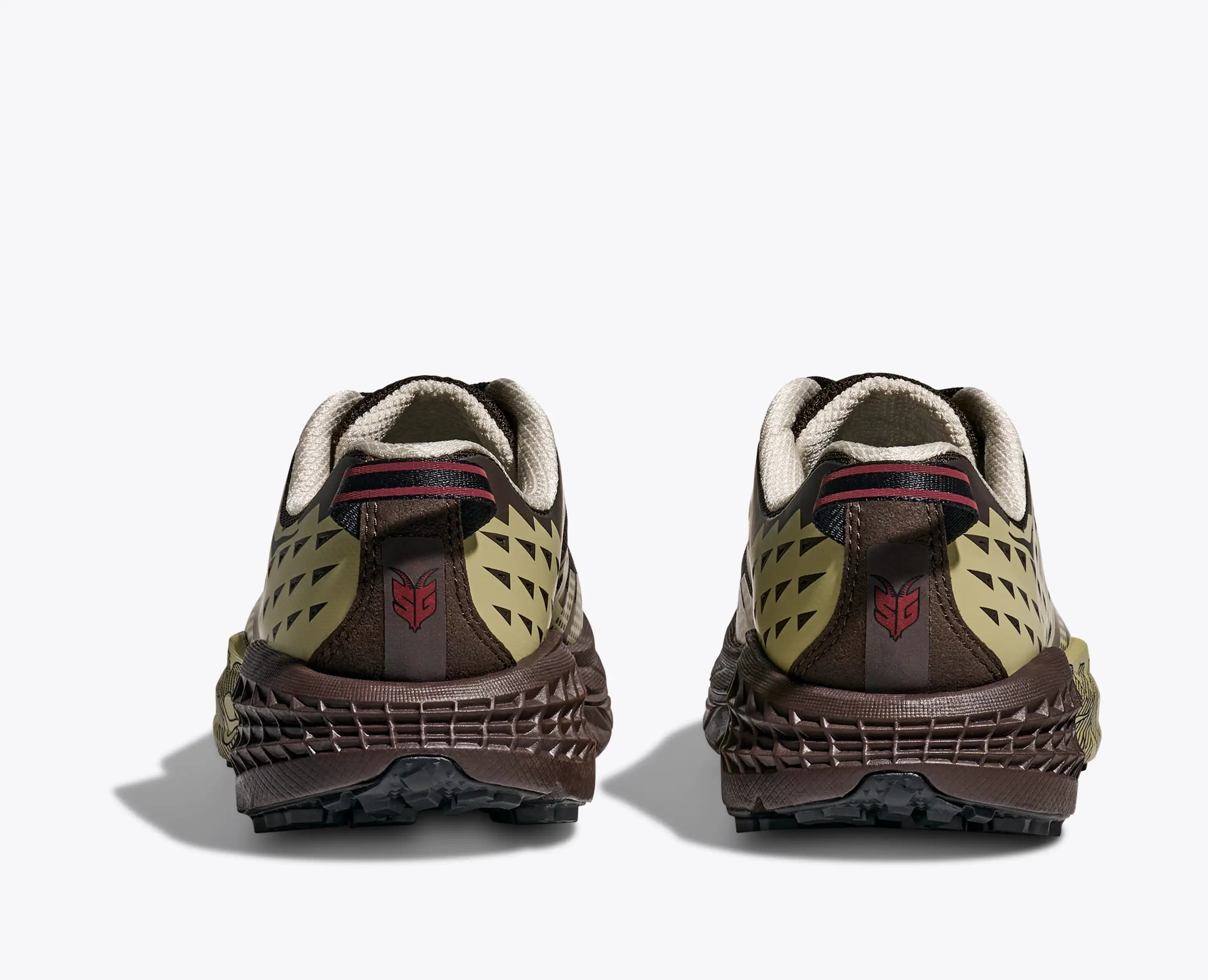 Hoka Speedgoat 2 Cast Iron Oatgrass