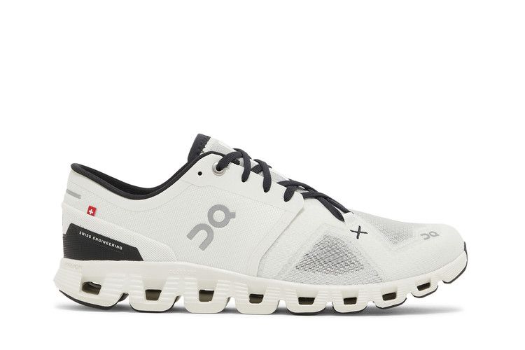 On Running Cloud X 3 Ivory Black