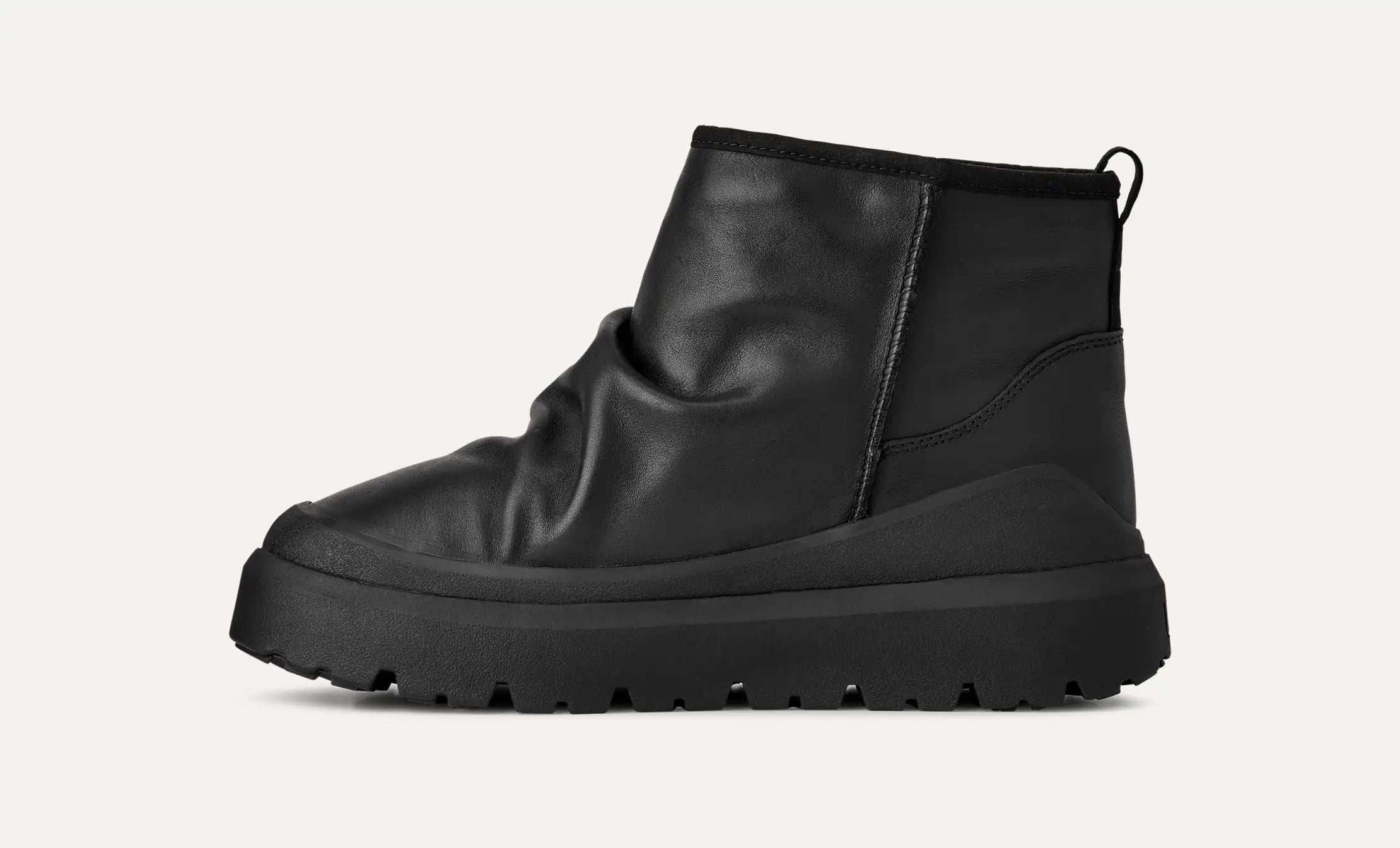 Ugg Heritage Utility Mini Noir Black