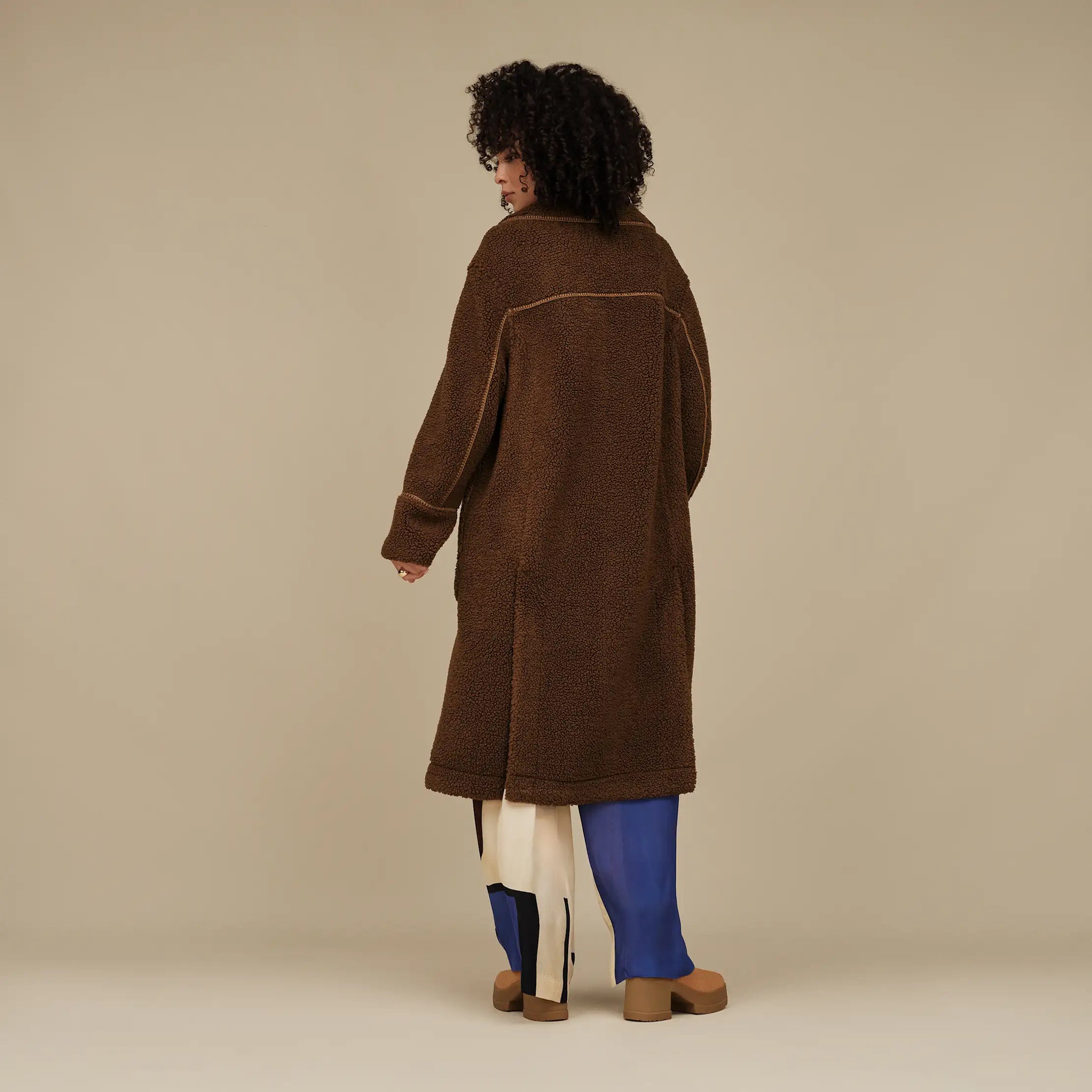 Ugg Sema Uggfluff Coat Deep Nutmeg
