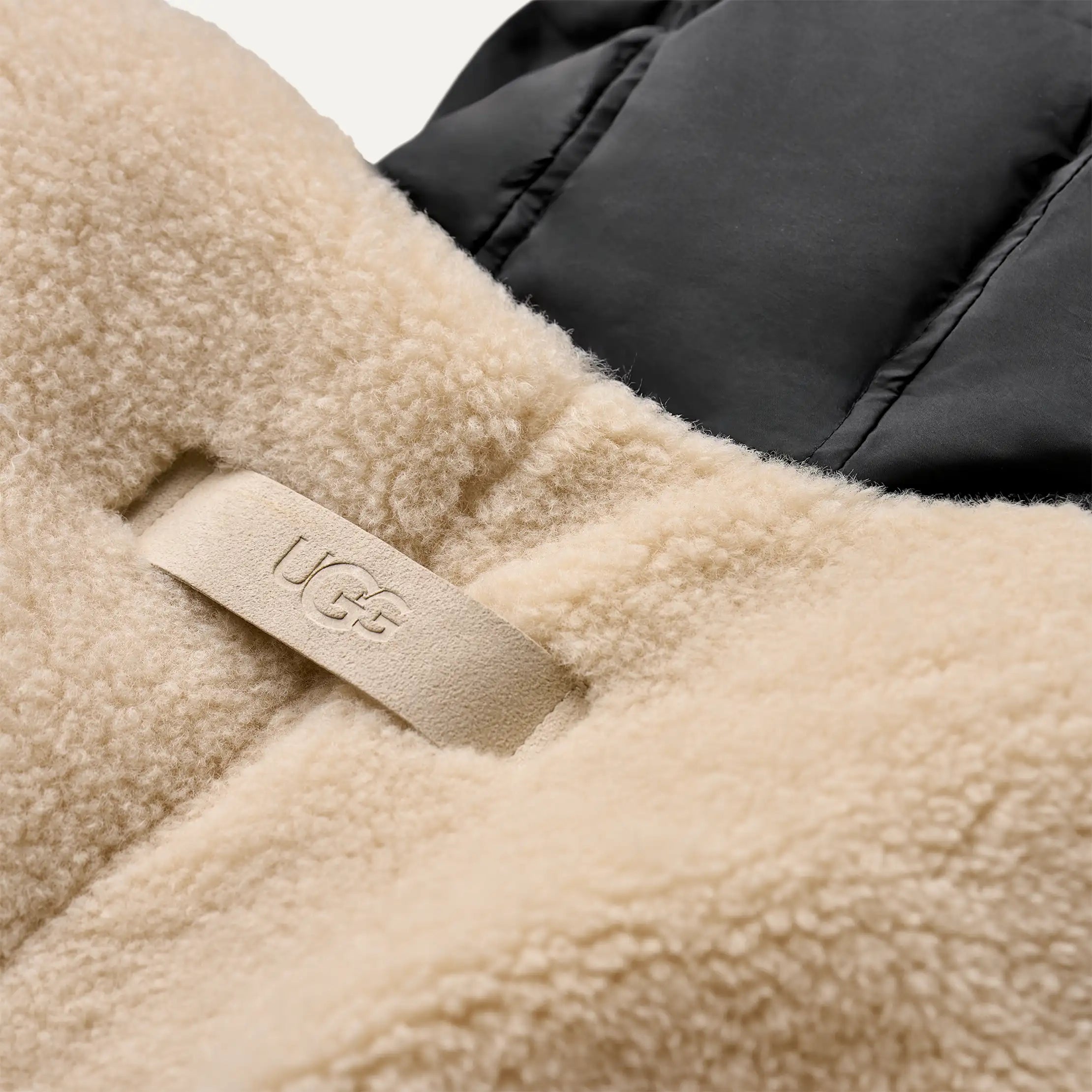 Ugg Mykah Uggbraid Puffer Jacket Black / Cream