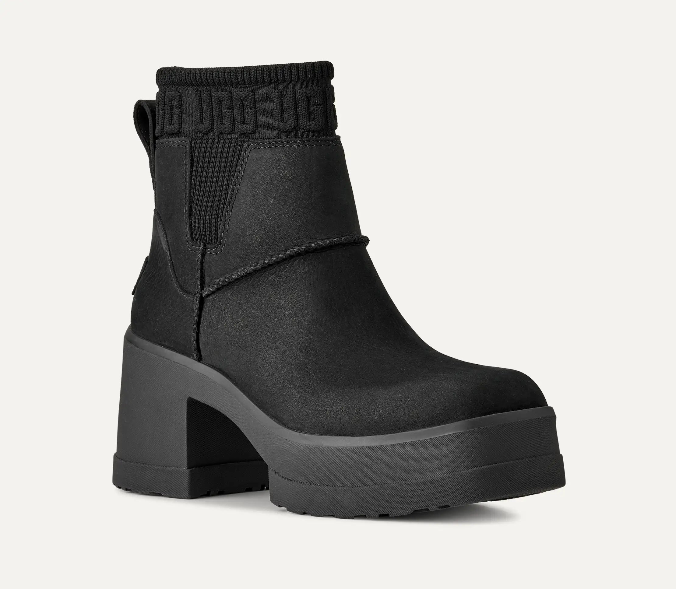 Ugg Moxy Chelsea Black