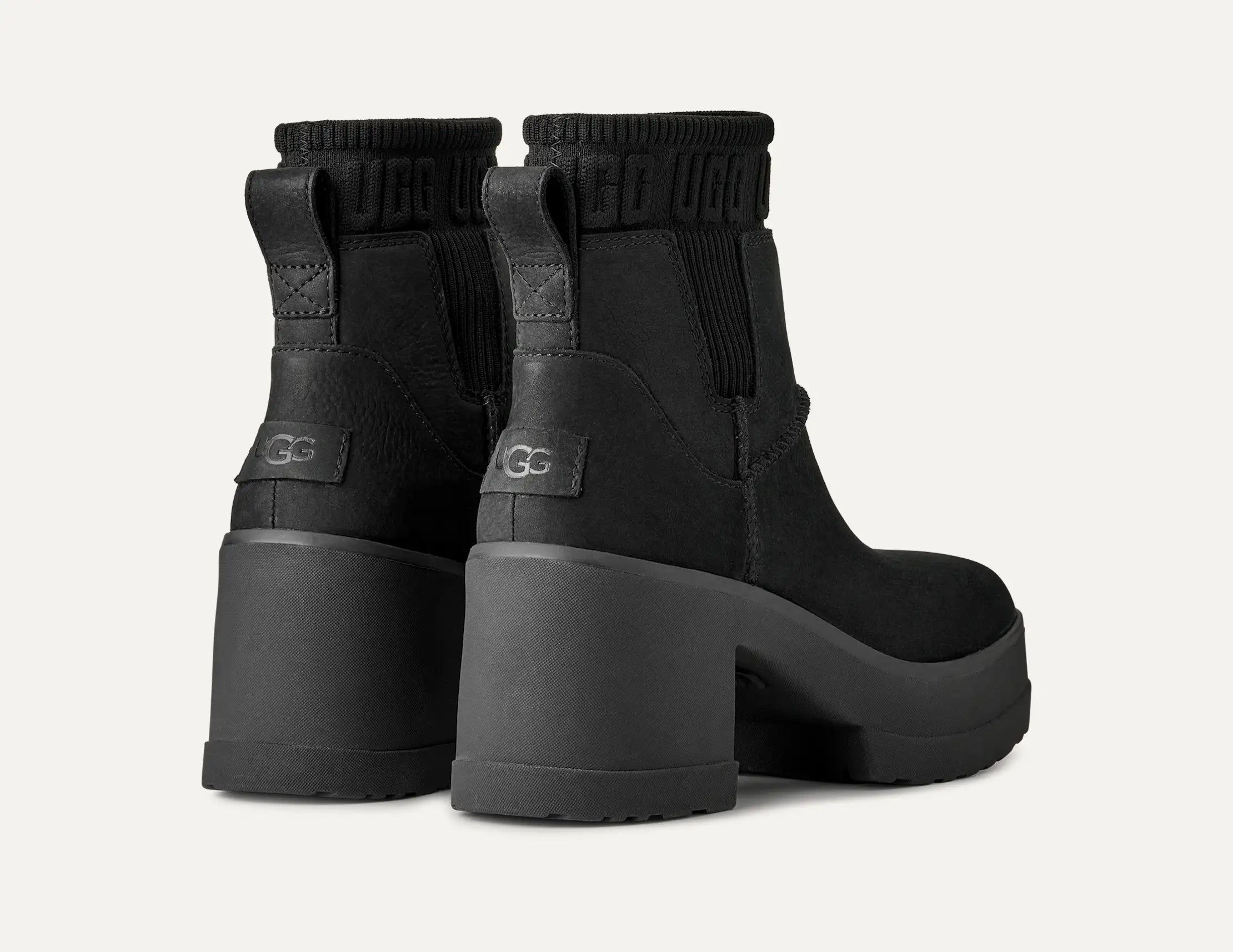 Ugg Moxy Chelsea Black