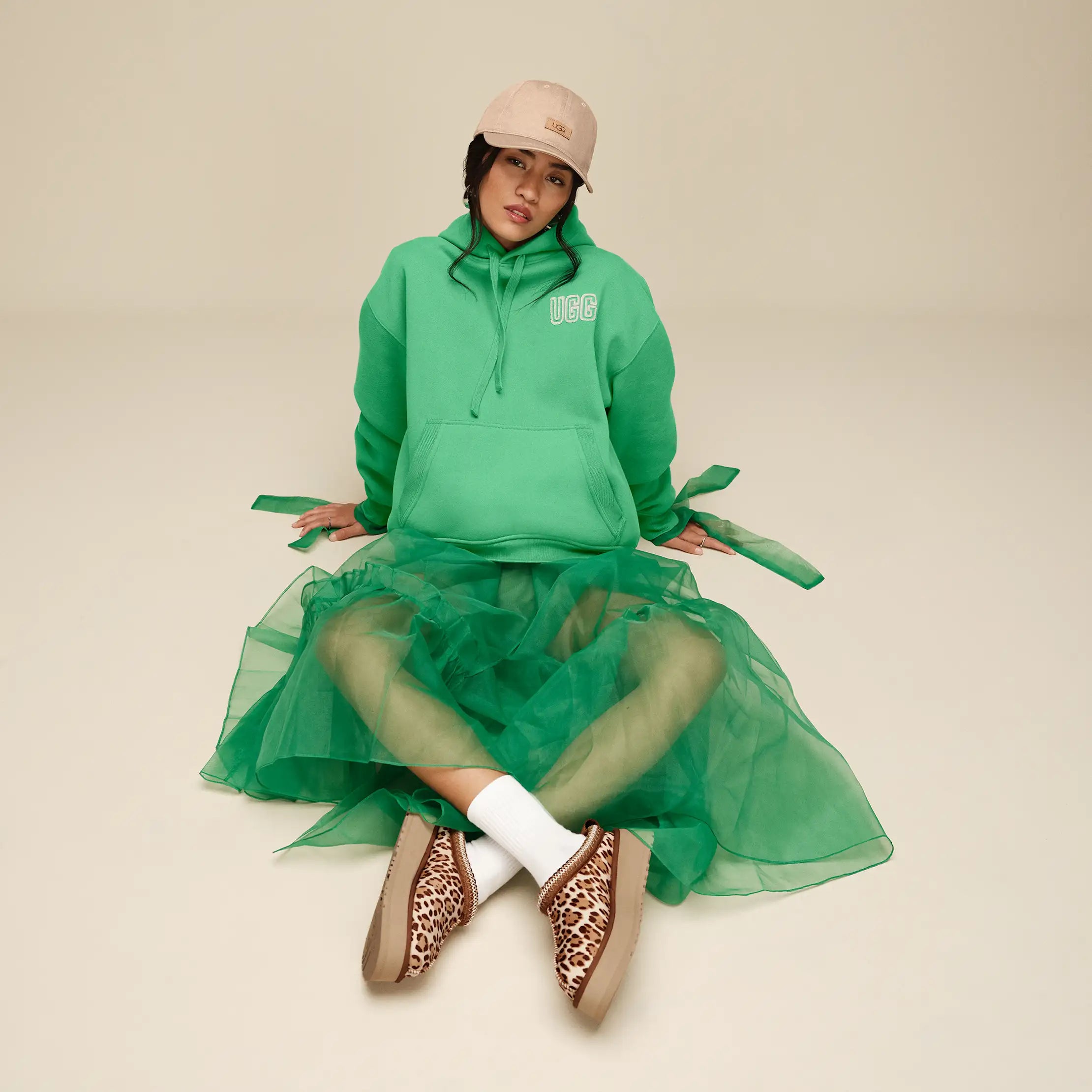 Ugg Ugg Logo Hoodie Hummingbird