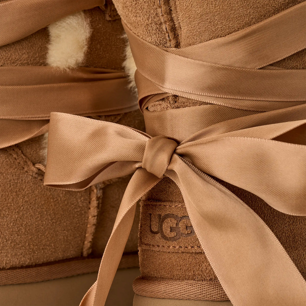 Ugg Bailey Tie Chestnut