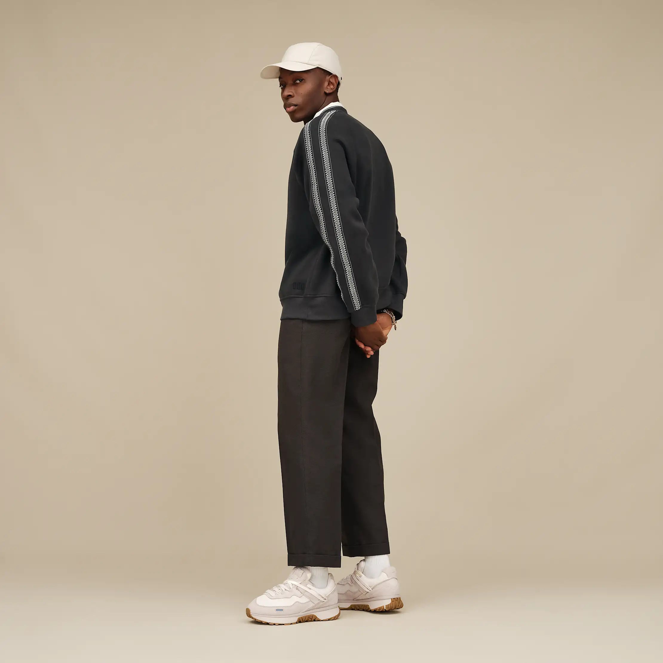 Ugg Tasman Crewneck Tar