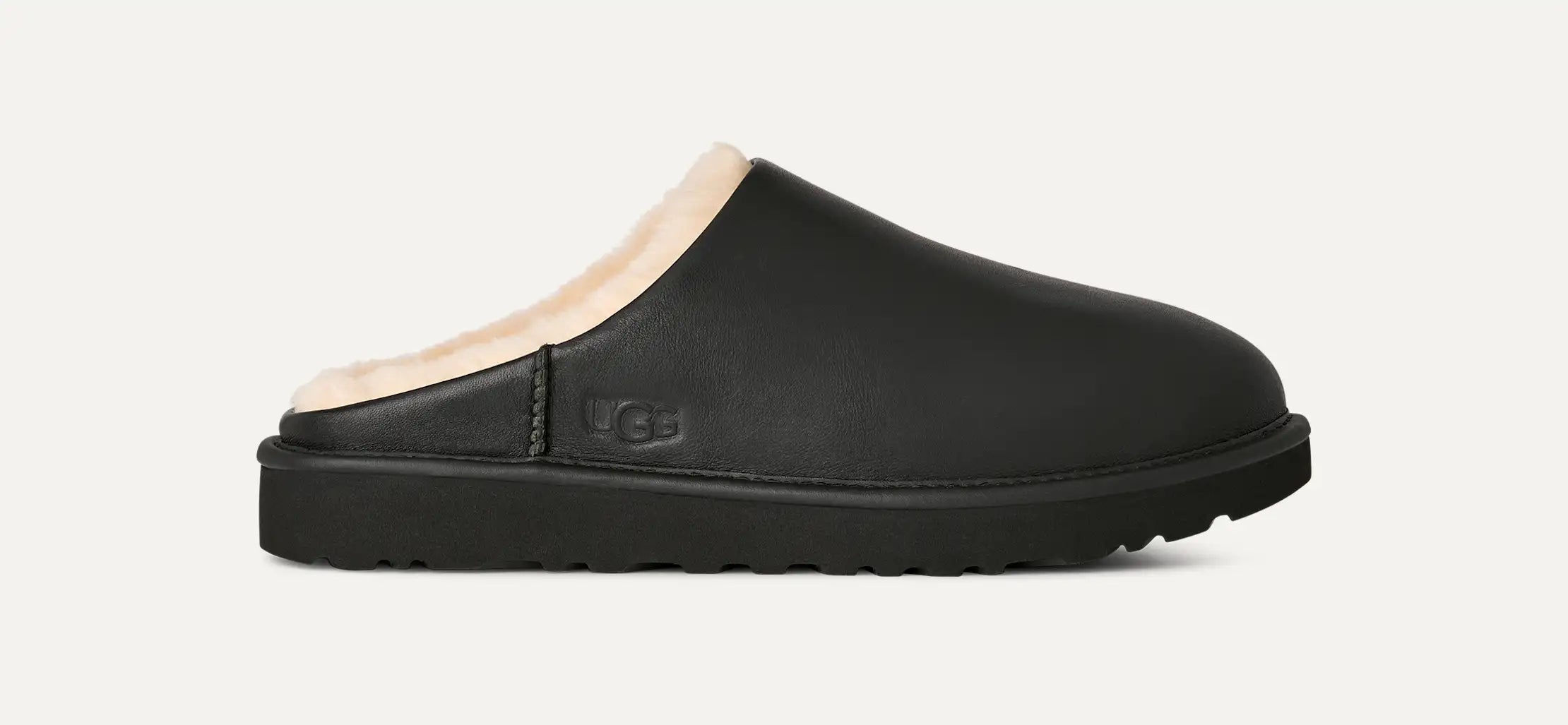 Ugg Classic Slip-On Noir Black