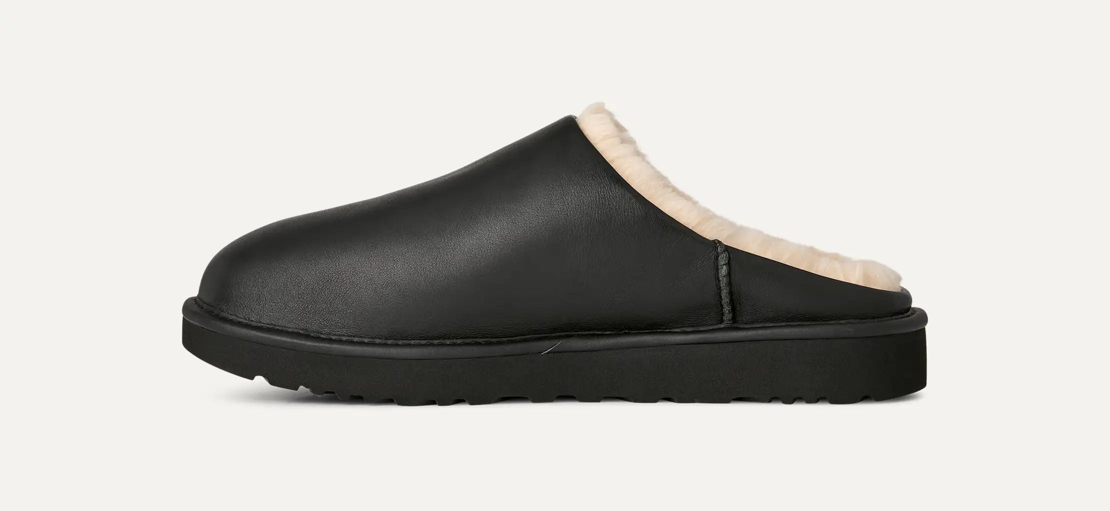 Ugg Classic Slip-On Noir Black