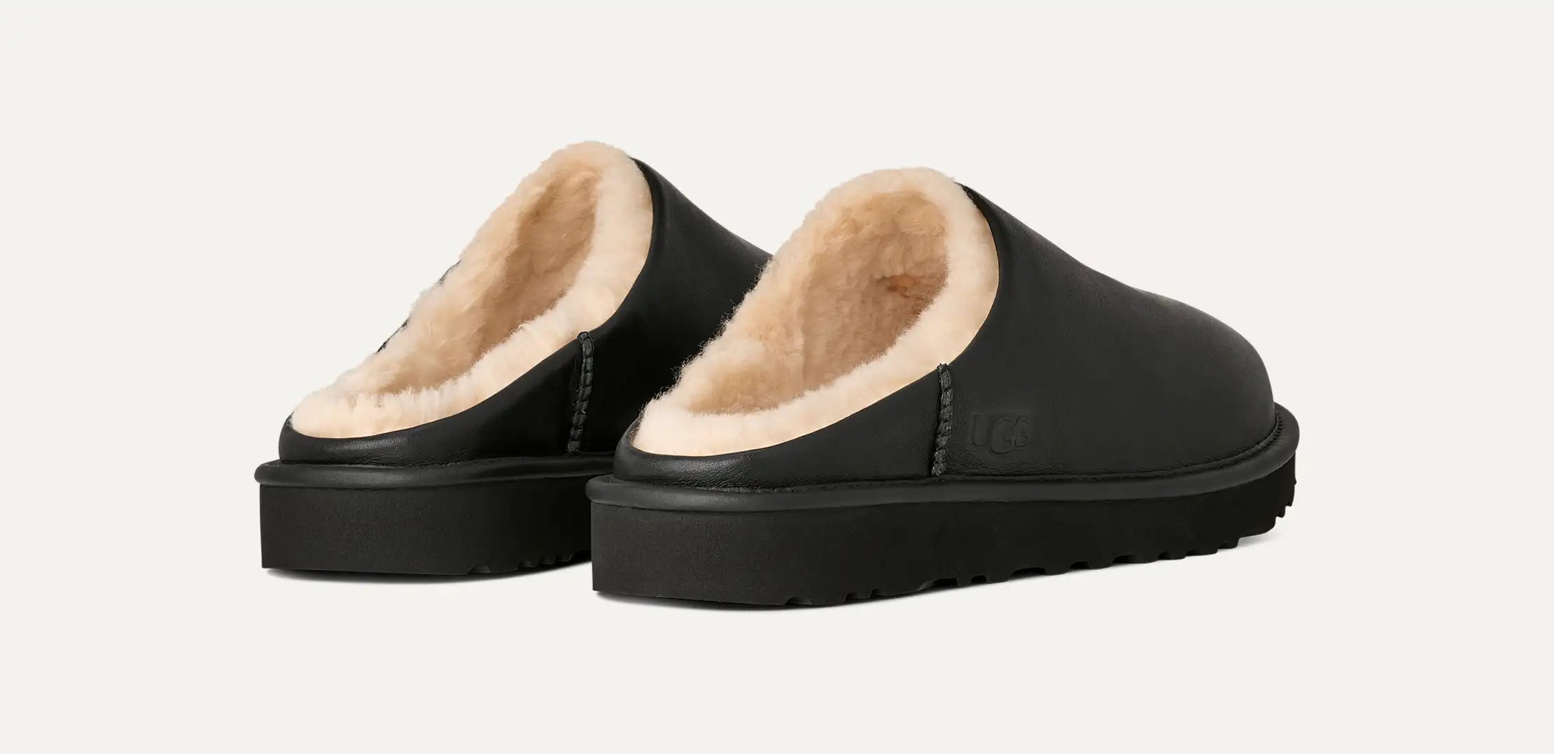 Ugg Classic Slip-On Noir Black