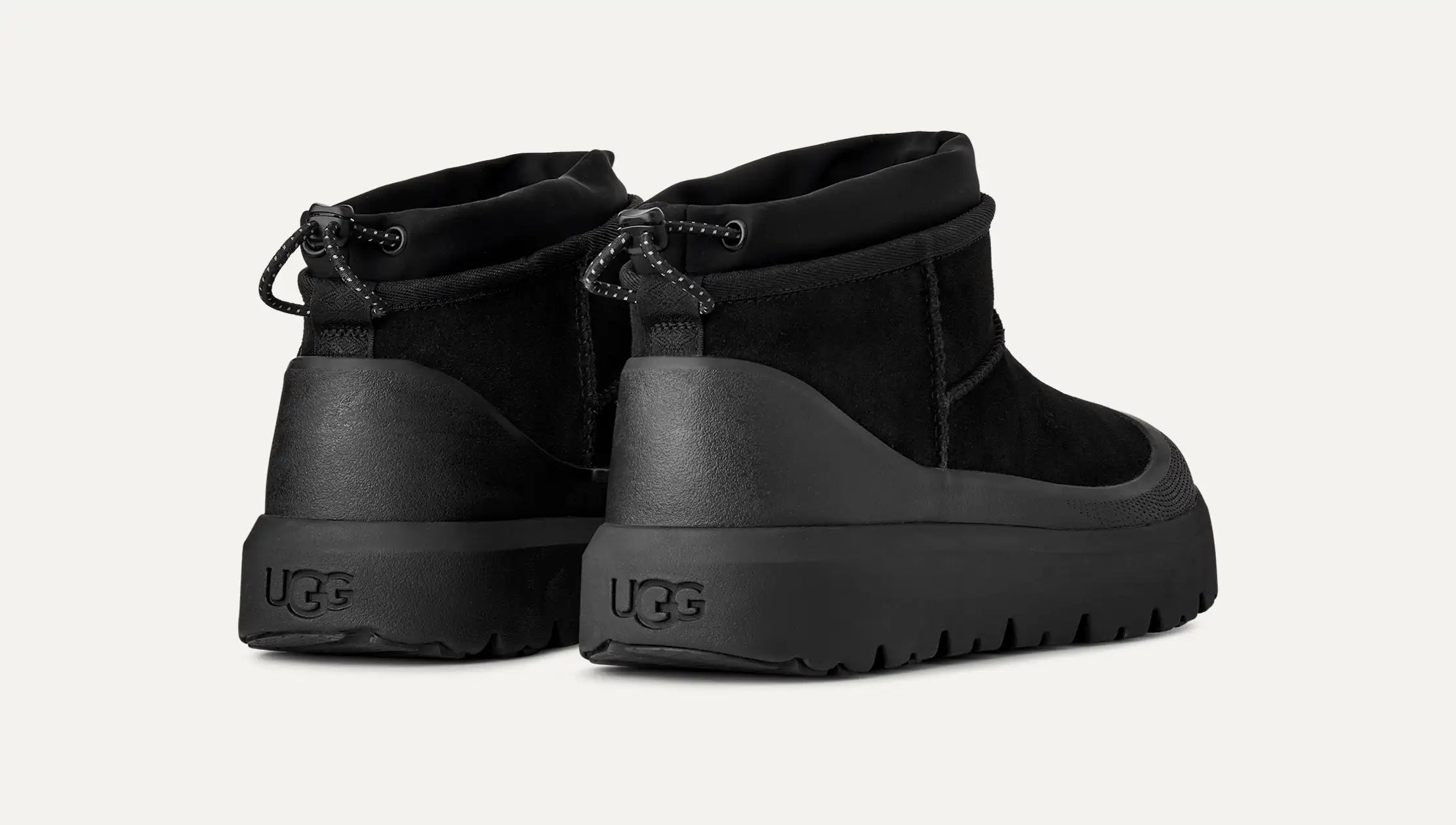 Ugg Classic Ultra Mini Weather Hybrid Black
