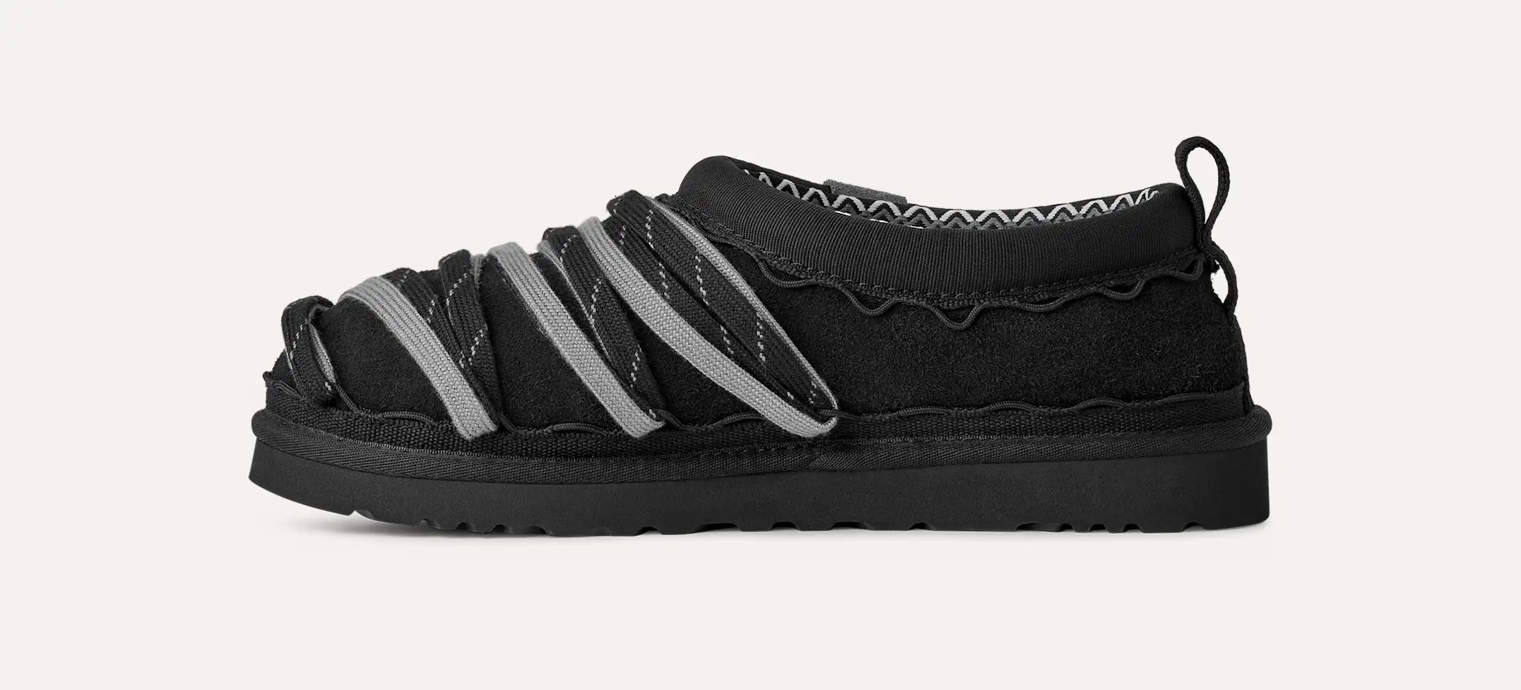 Ugg Tasman Lace Black