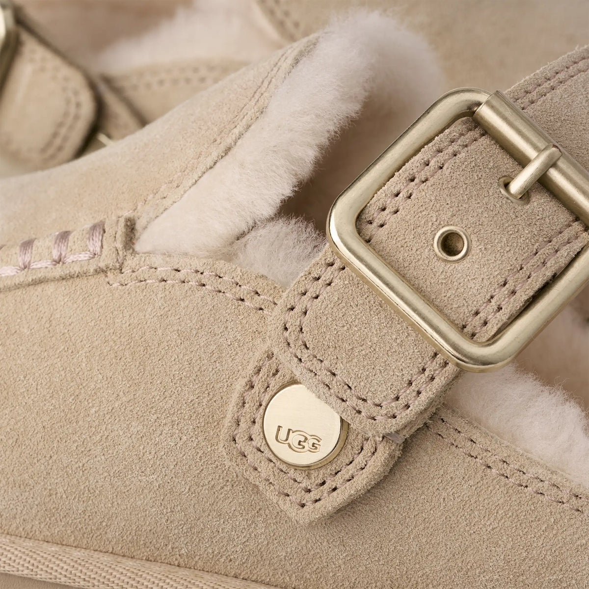 Ugg Goldenstar Evelina Clog Sand Castle