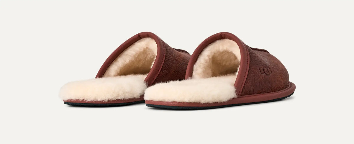 Ugg Scuff Tumbled Cordovan