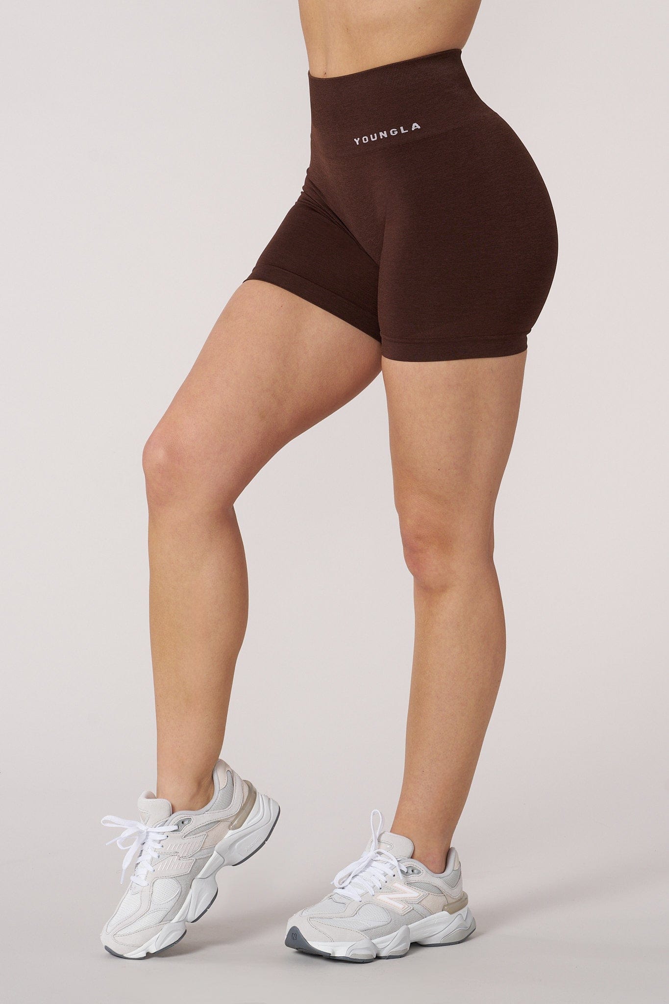 YoungLA W120 - Core Seamless Shorts Tweed Brown