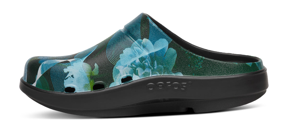 Oofos Women's Limited Clog Wave Floral Breeze
