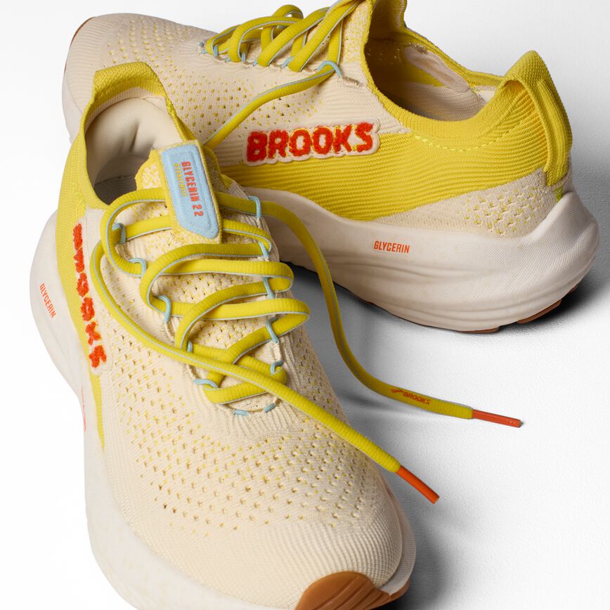 Brooks Glycerin StealthFit 22 Cyber/Vermillion/SeedPearl (Women's)