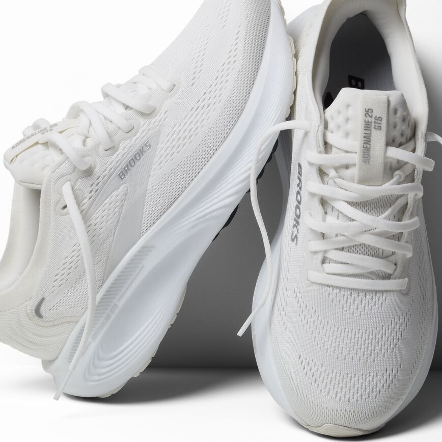 Brooks Adrenaline GTS 25 White/White/Silver (Women's)