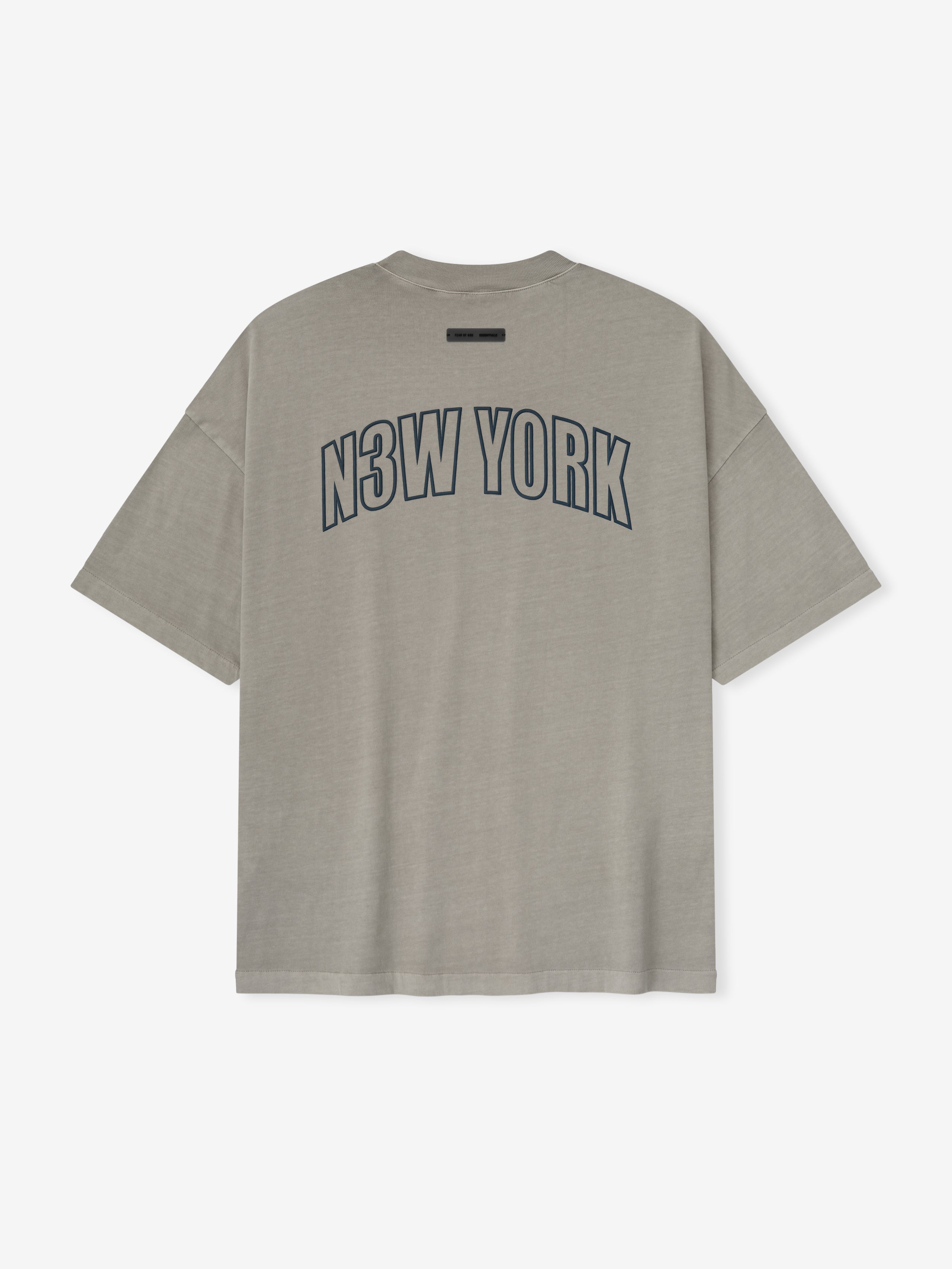 Essentials New York 90S Tee Smoke Grey