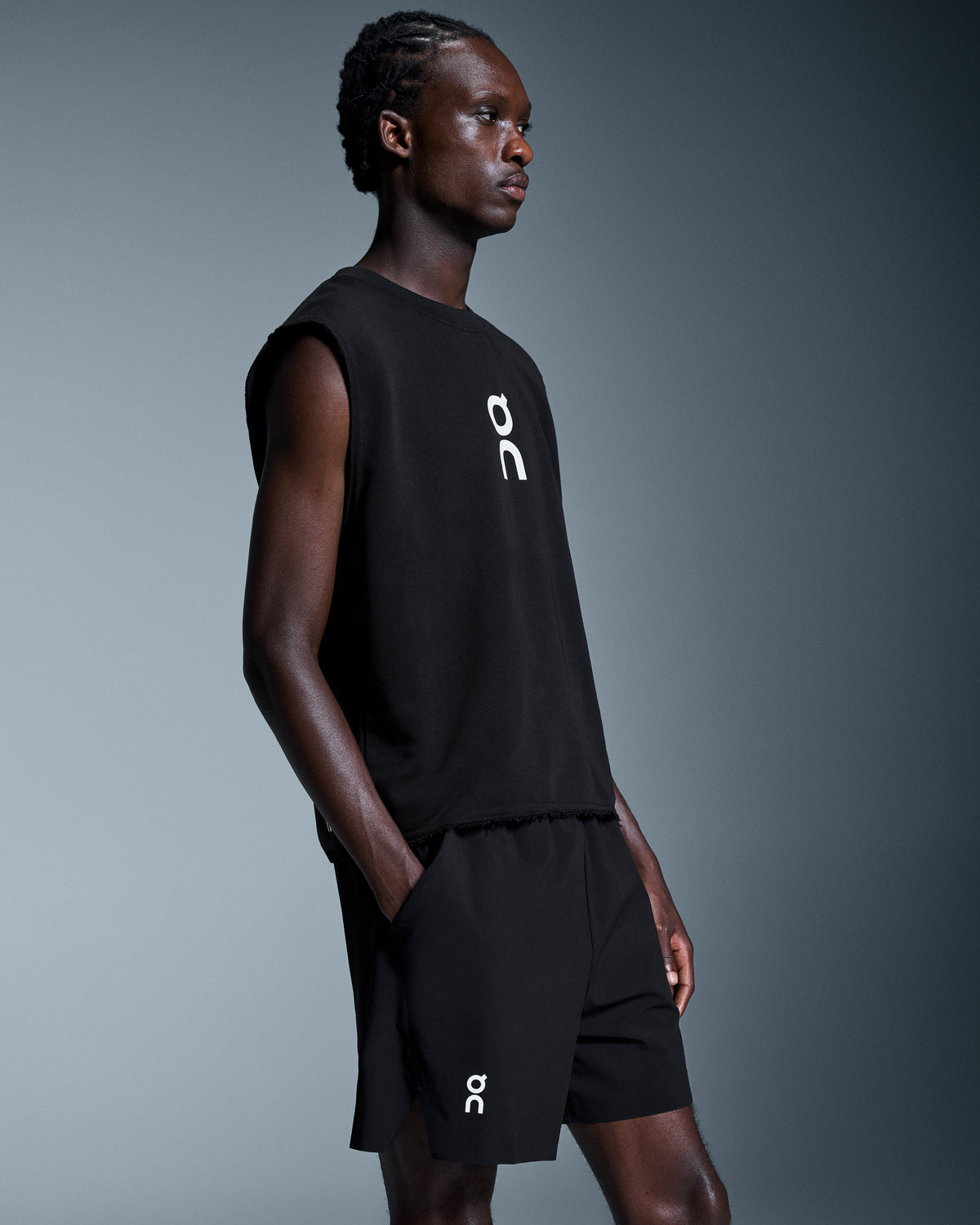 On Club Crew Crop Black