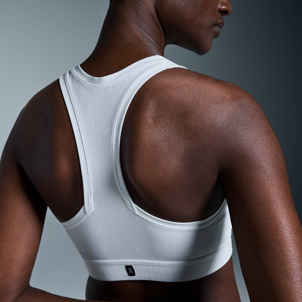 On Pace Bra Undyed-White | Black (Women'S)