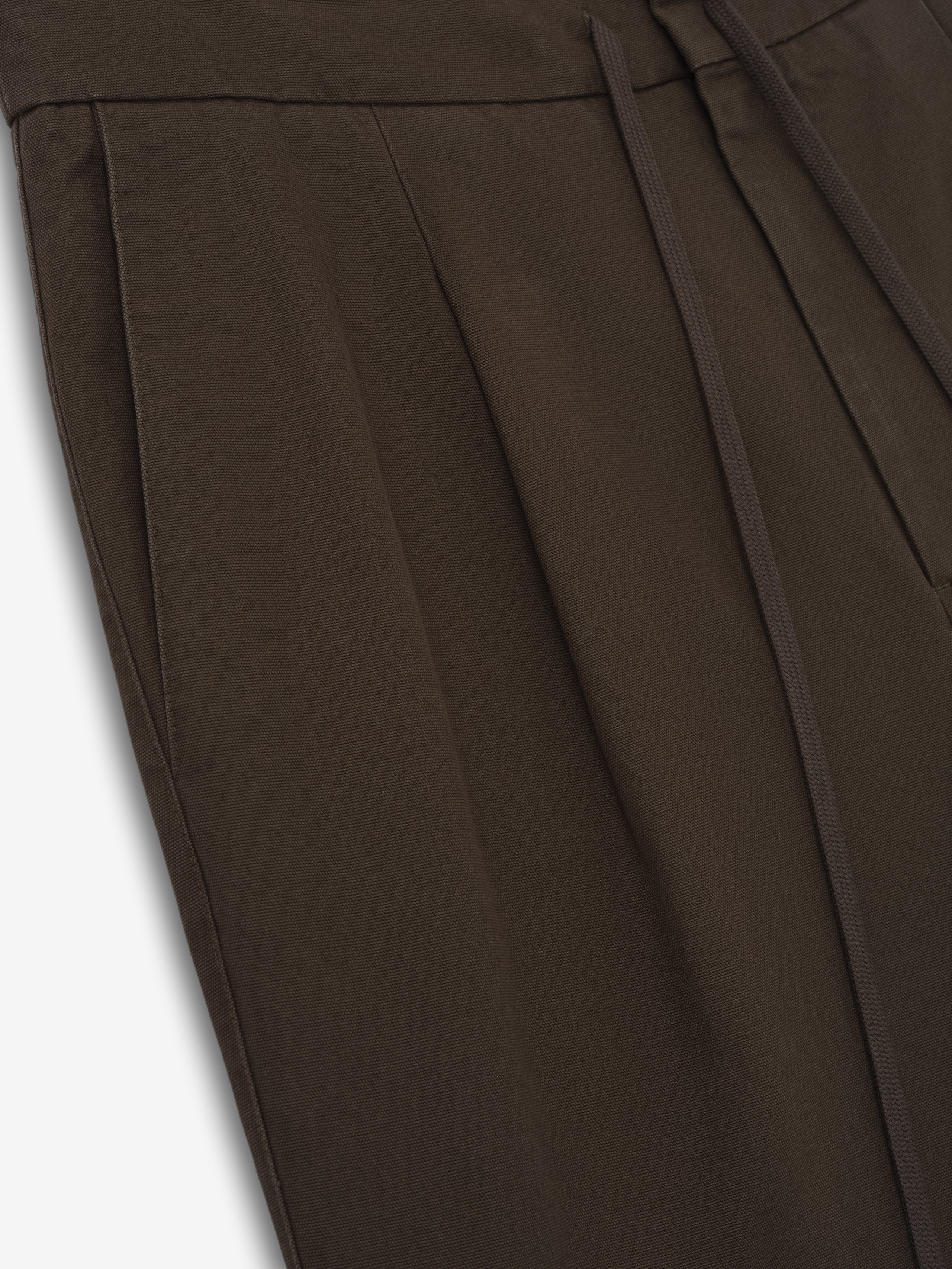 Essentials Cotton Canvas Pleat Front Pant Brown