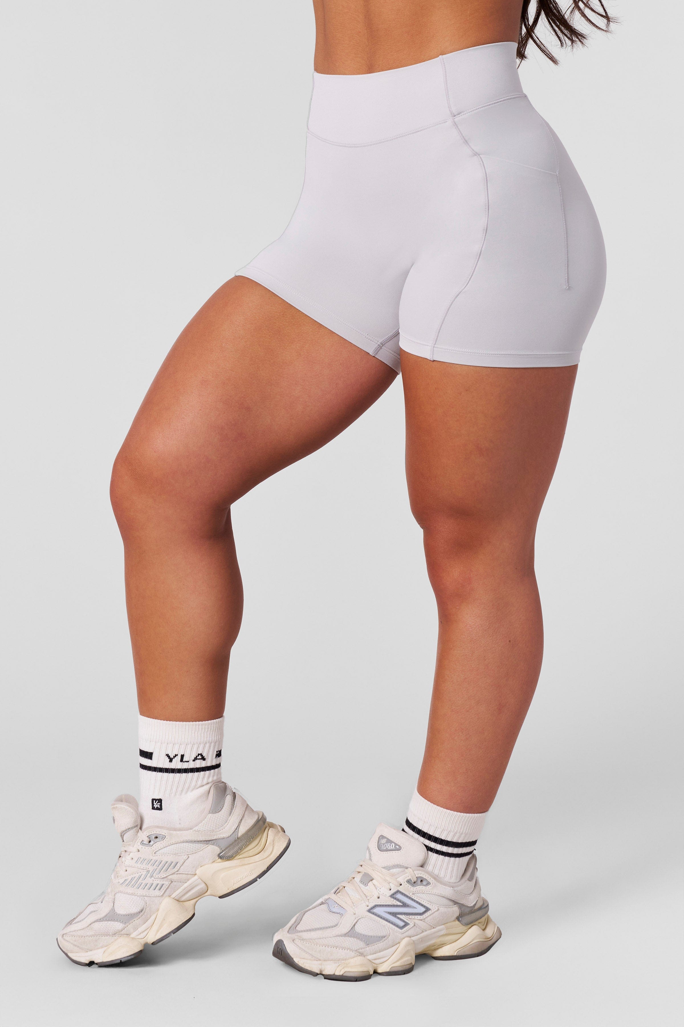 YoungLA W172 Nova Shorts Iced Grey