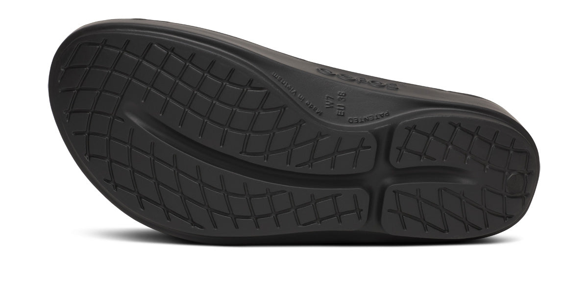 Oofos Women's Limited Sandal Pebble