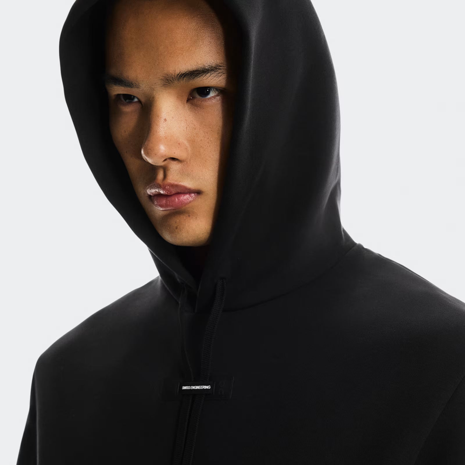 On Focus Tech Hoodie Black