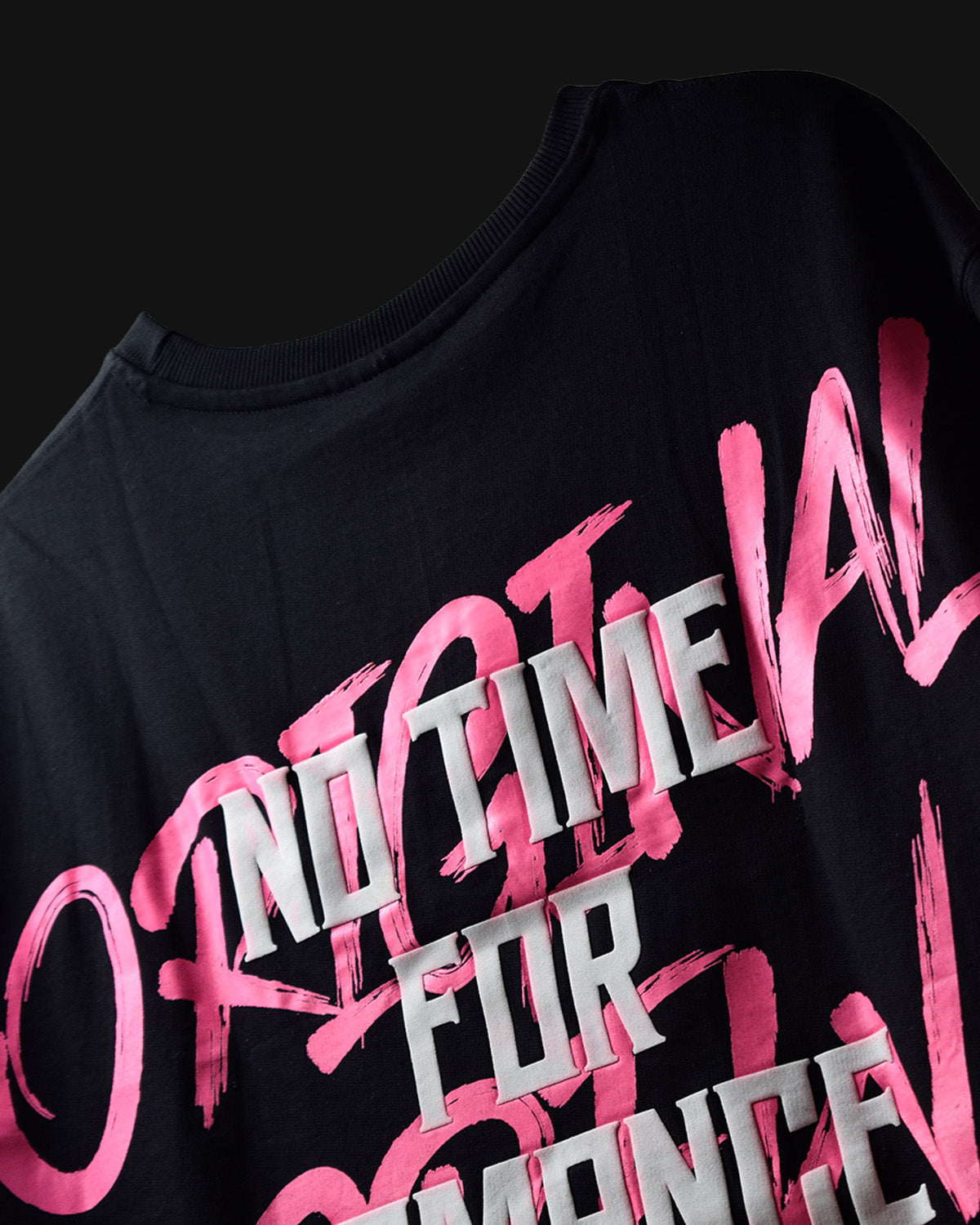 BLACK NO TIME FOR ROMANCE T-SHIRT