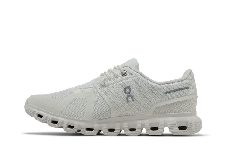On Running Cloud 6 All White (Women's)