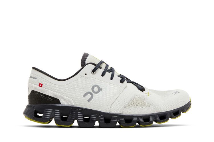 On Running Cloud X 3 Ice Eclipse