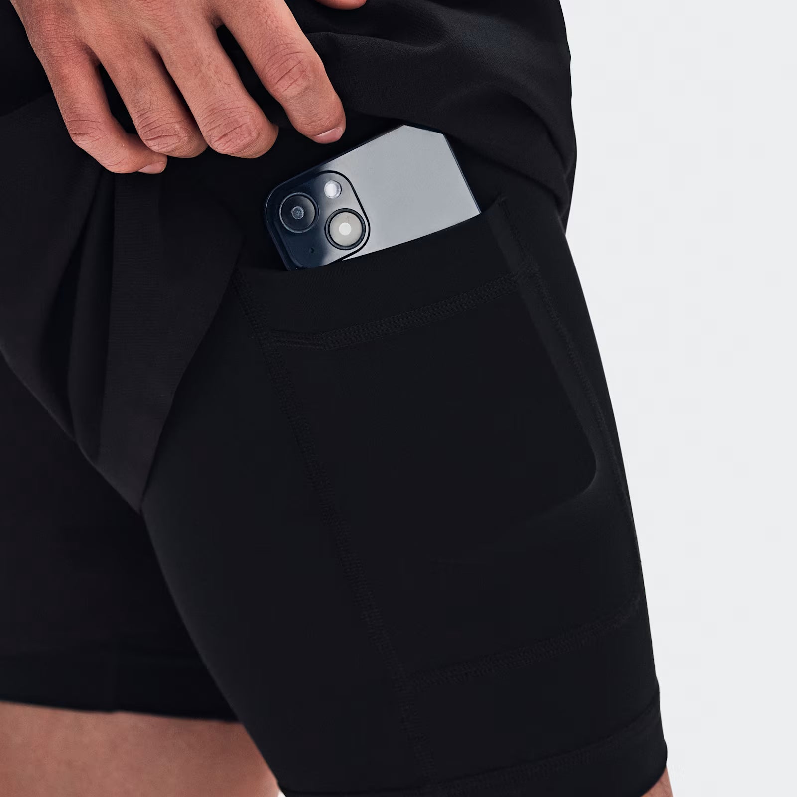 On Train 2-In-1 Shorts Black