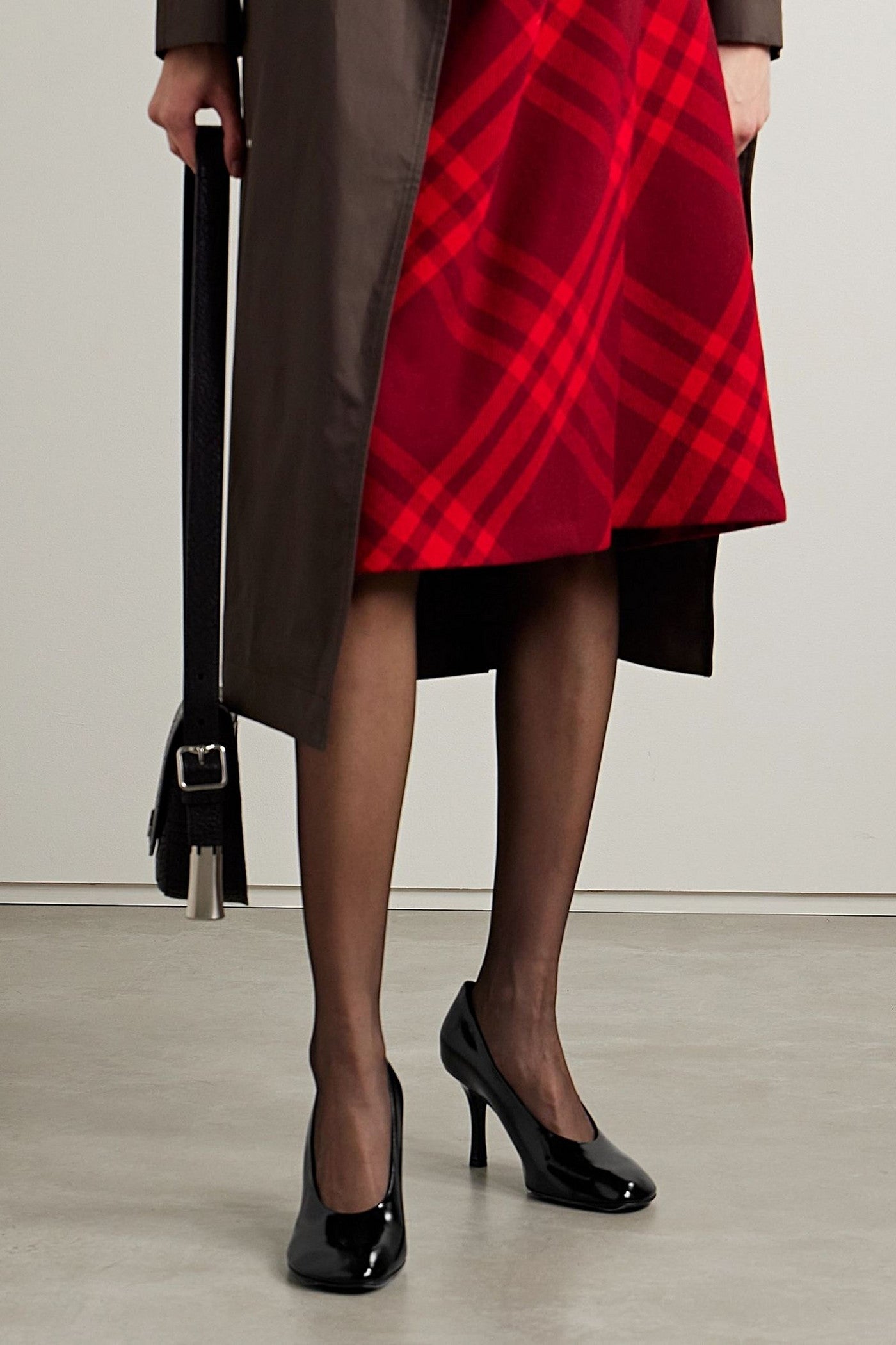 Burberry Glossed-Leather Pumps Black Women's