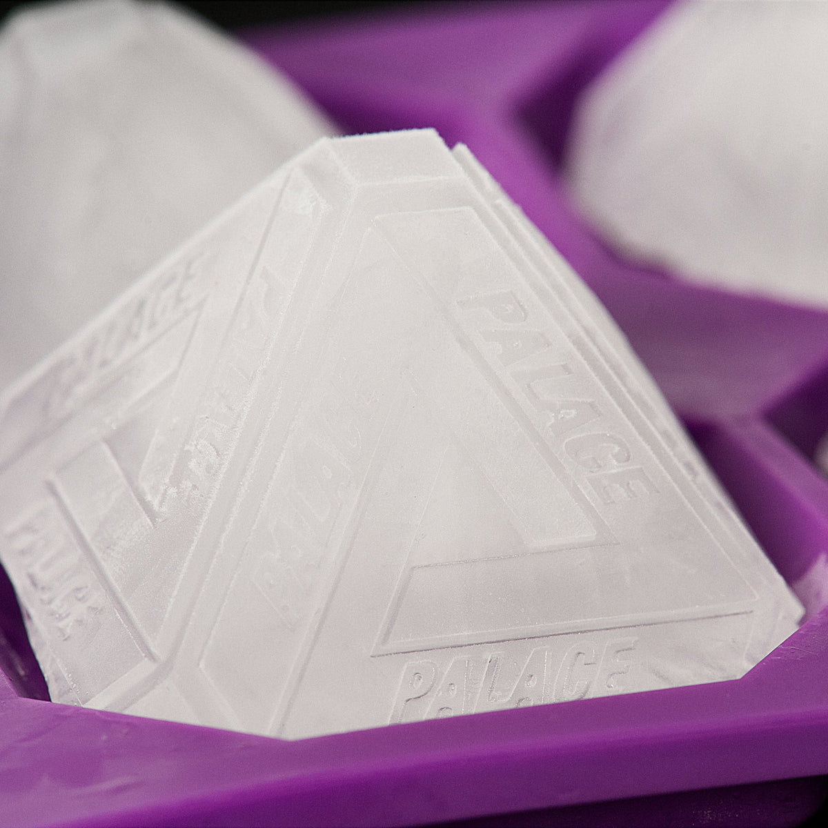 Palace Skateboards TRI-FERG ICE CUBE TRAY Purple