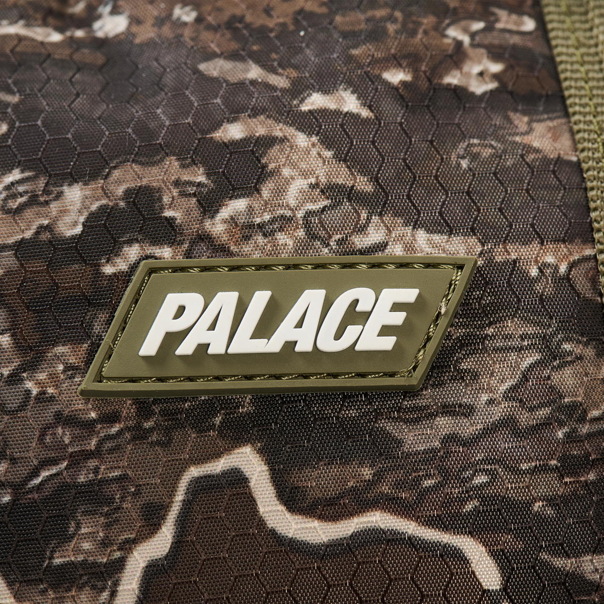 Palace Skateboards 3M Cordura Small Cross BODY Utility Realtree Excape