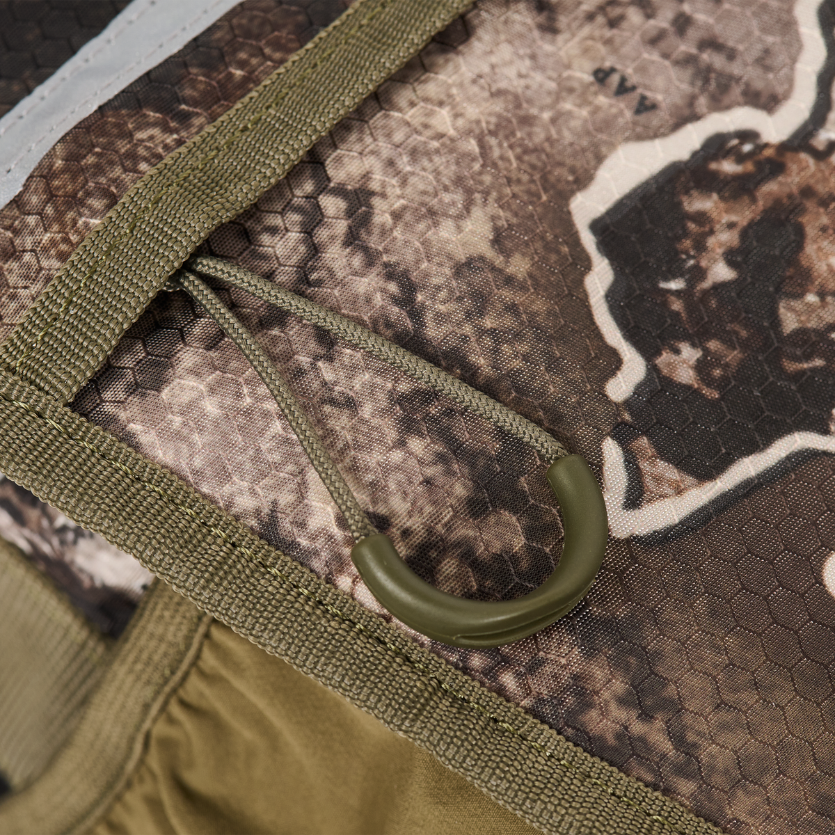 Palace Skateboards 3M Cordura Despatch Shoulder BAG Realtree Excape