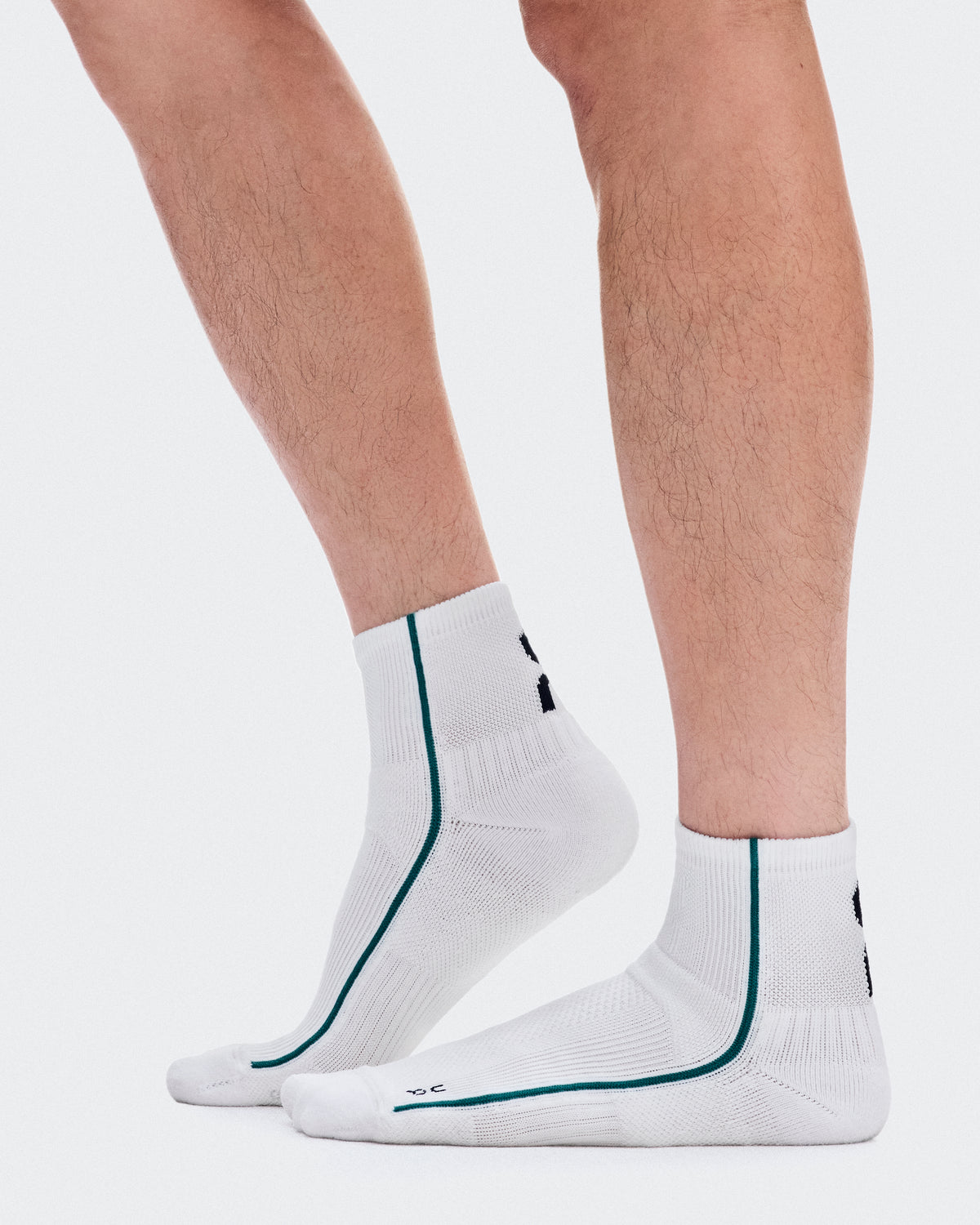 On Court Sock Mid White | Neem