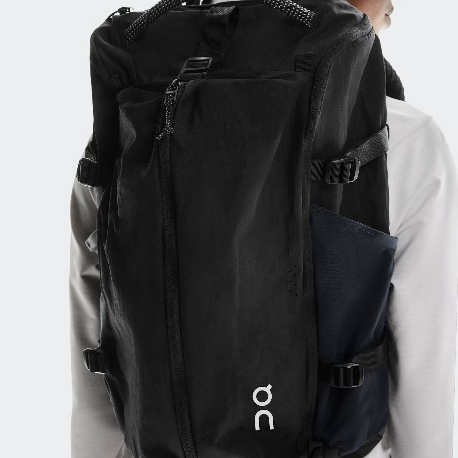 On Speed Pack 30L Magnet | Black
