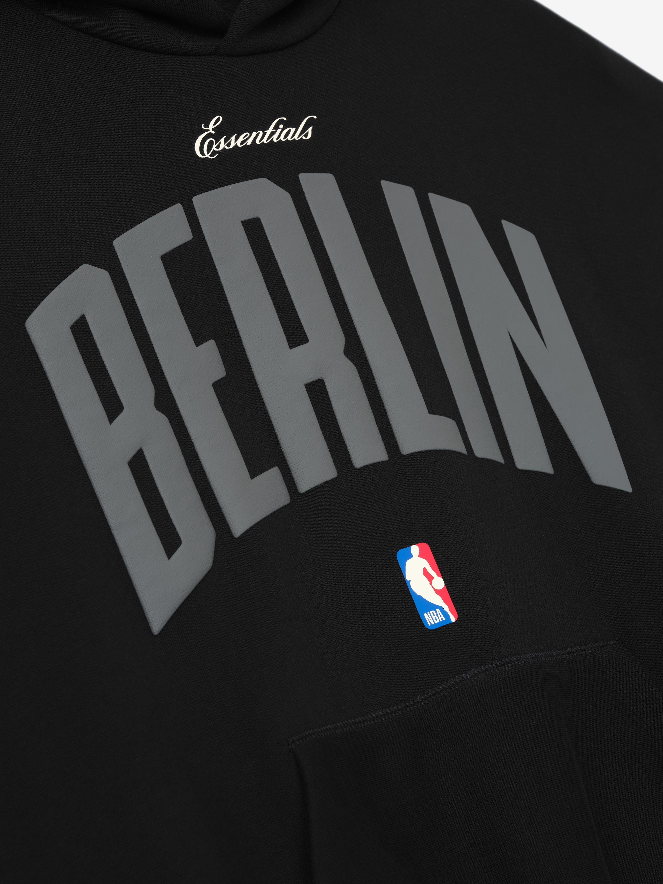 Essentials Berlin 90S Hoodie Black