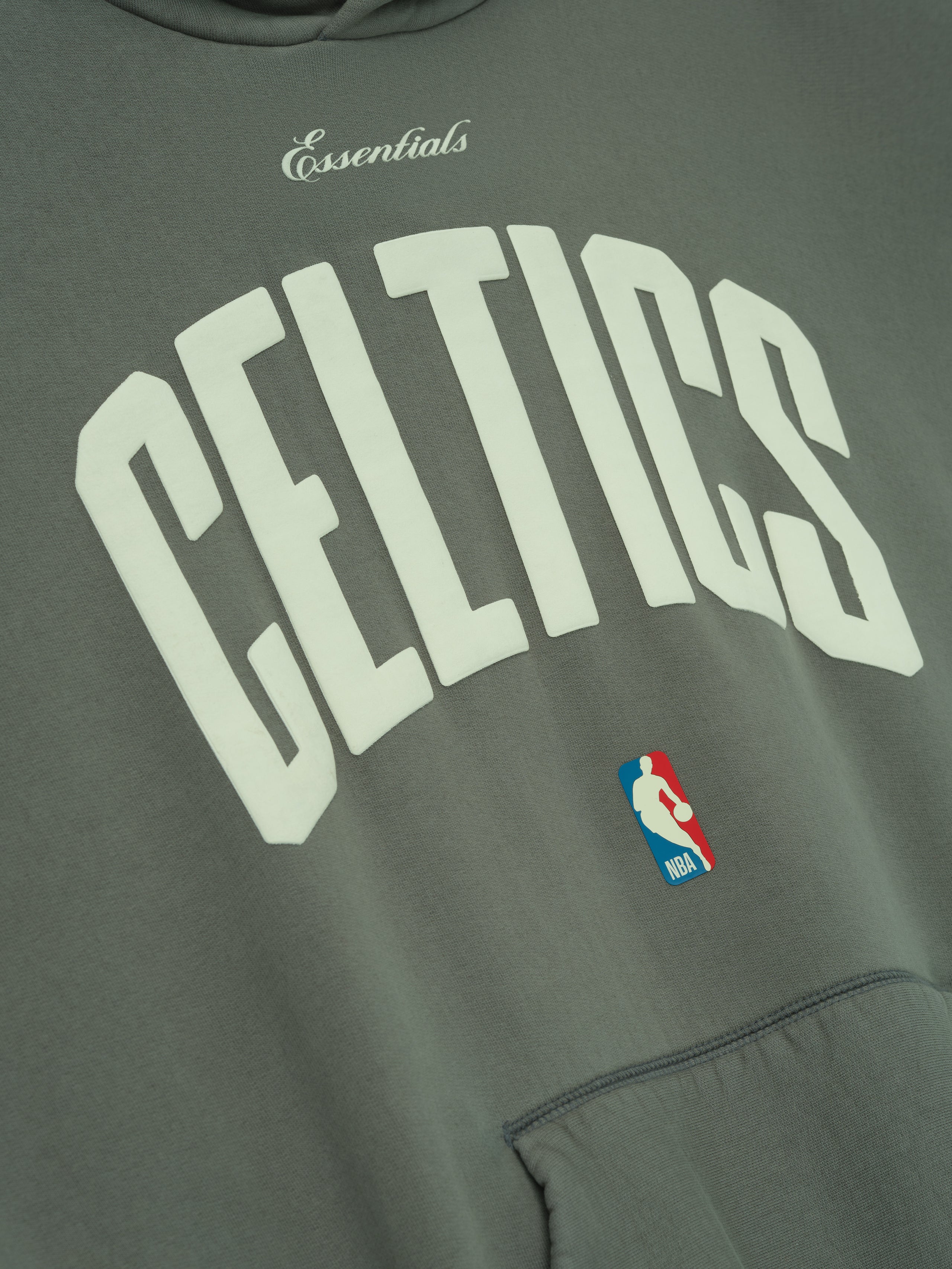 Essentials Celtics 90S Hoodie Balsam Green