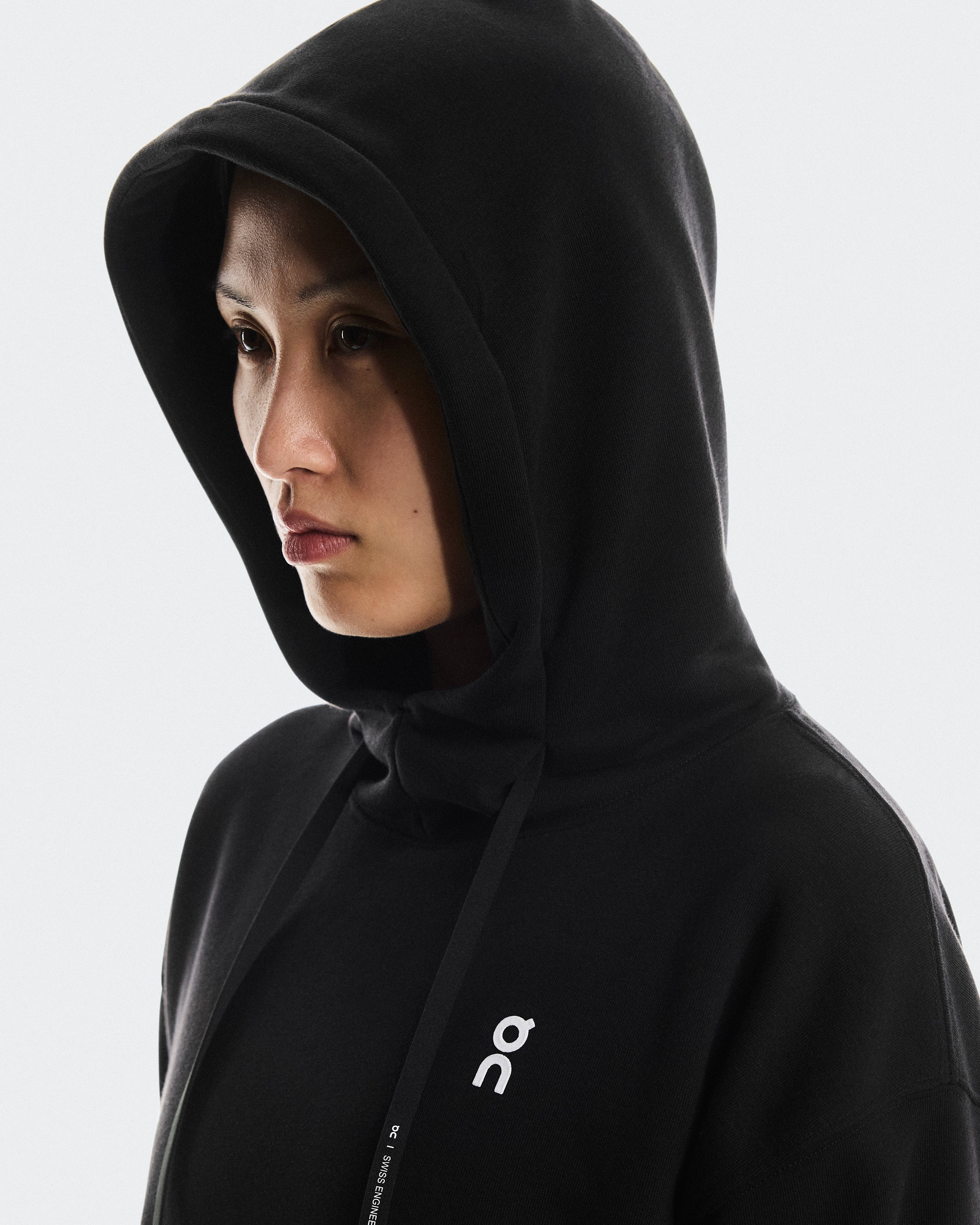 On Club Hoodie Graphic Black | Olive (Women'S)