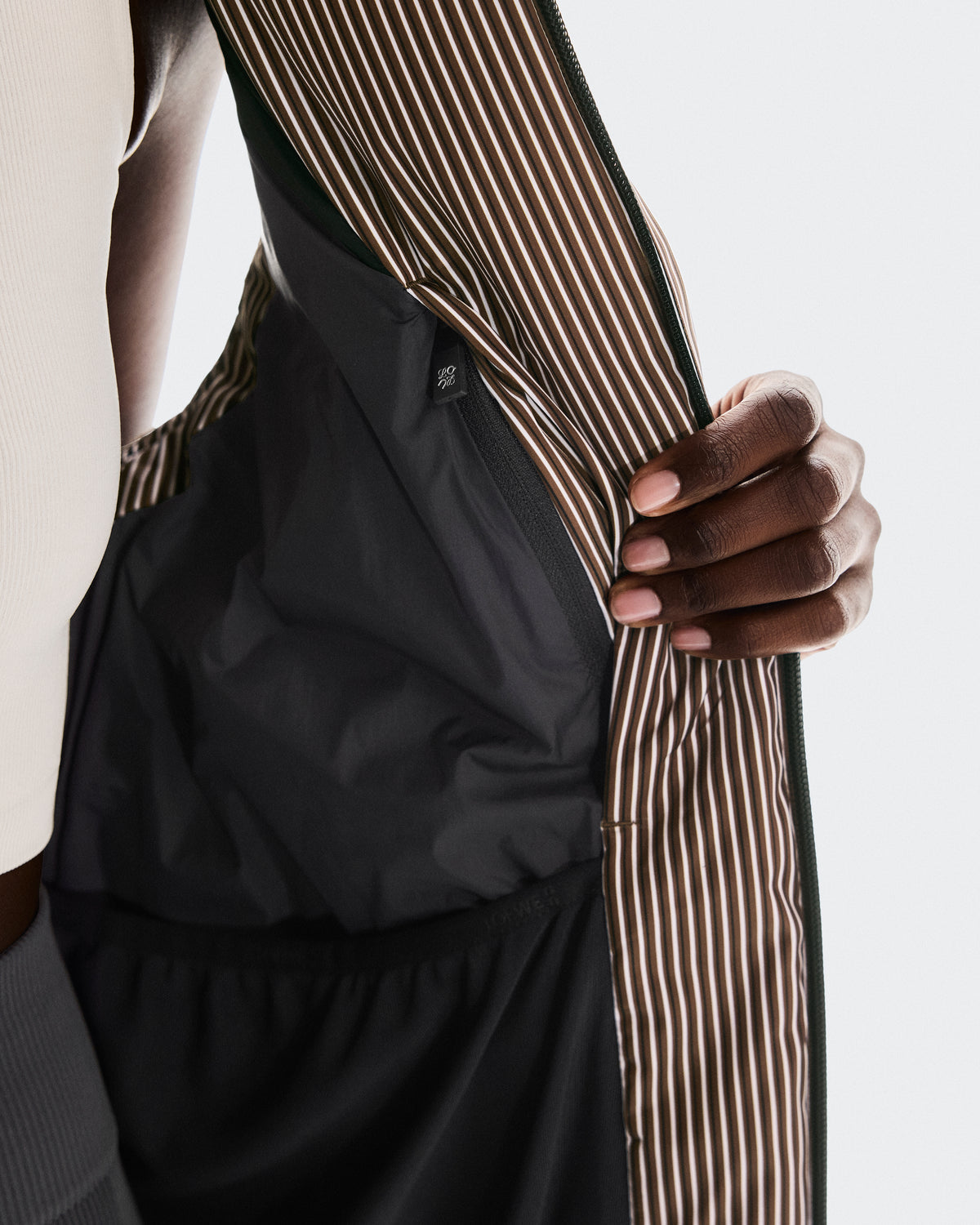 On Puffer Vest Loewe Brown | Pink