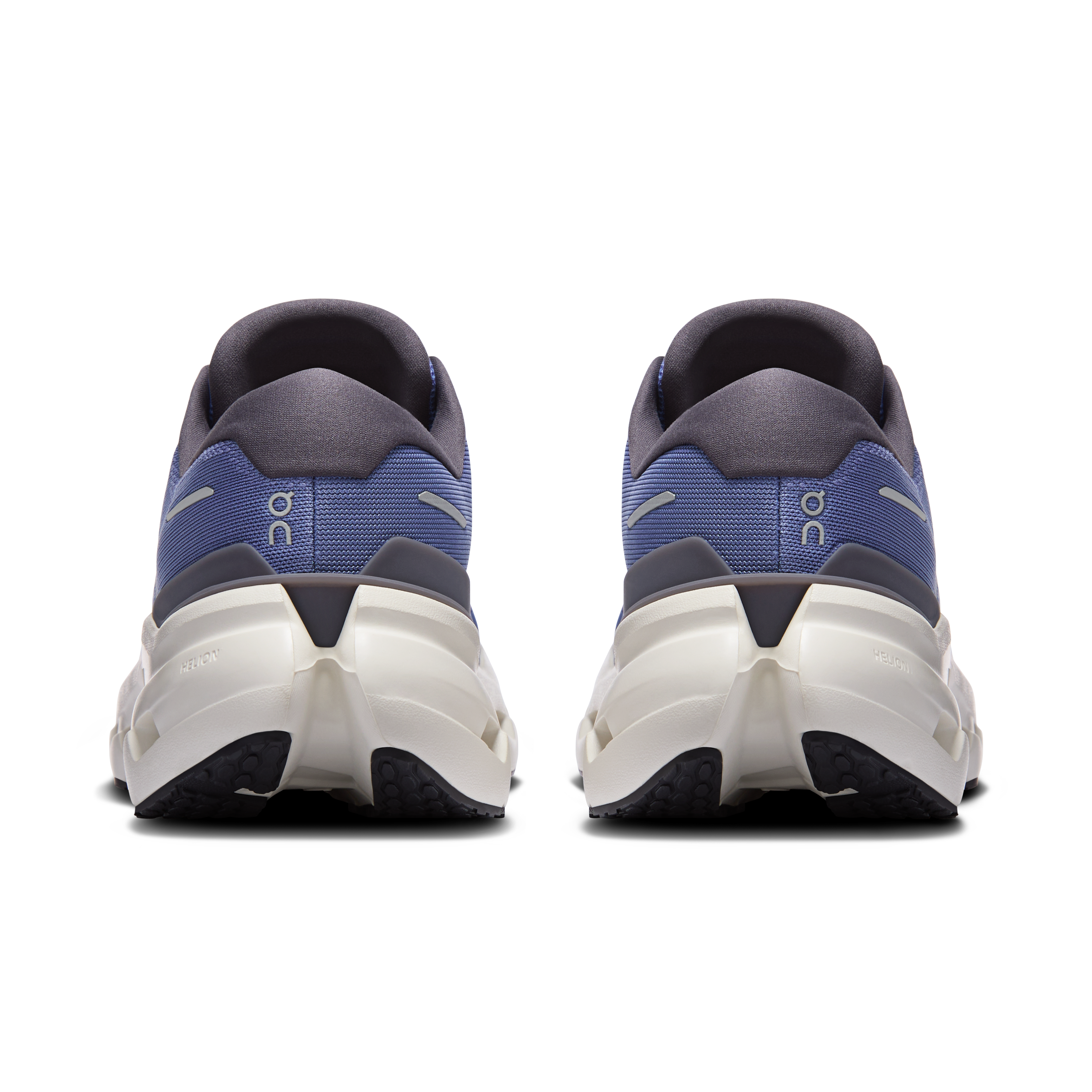 On Cloudrunner 3 Sailor Ivory